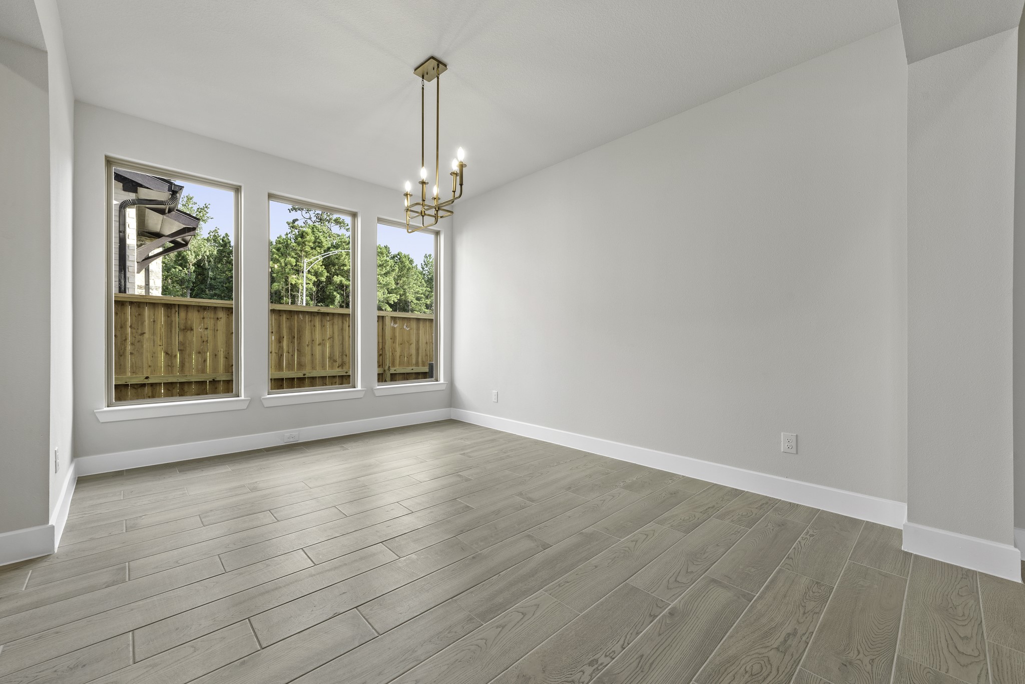 212 Silver Sage Court Property Photo 13