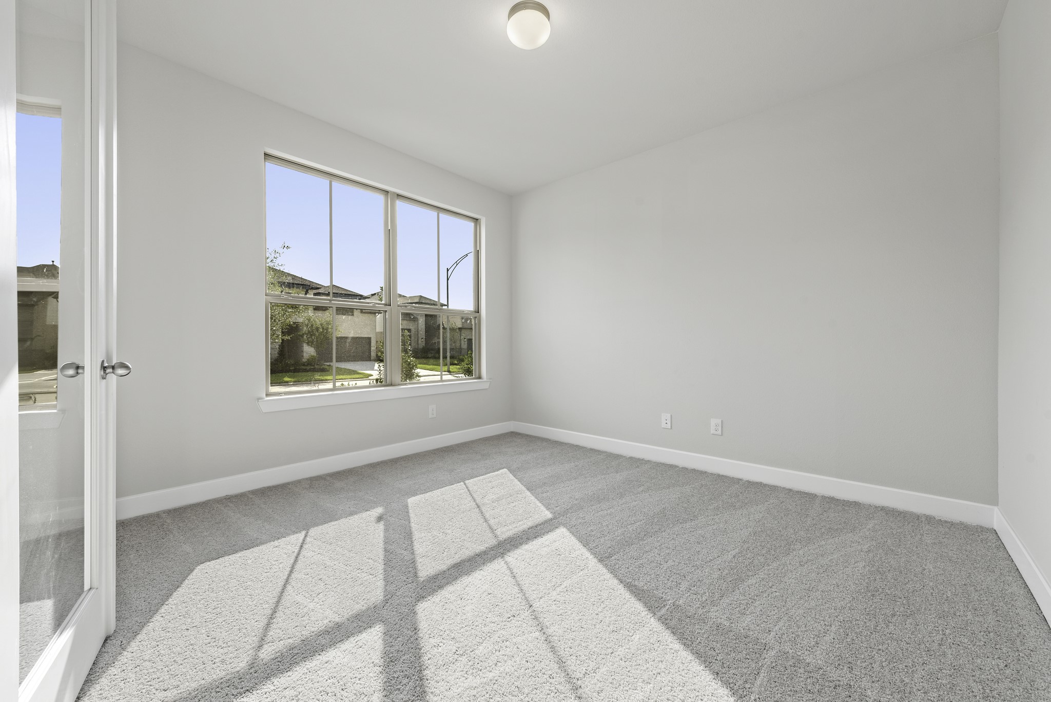 212 Silver Sage Court Property Photo 15