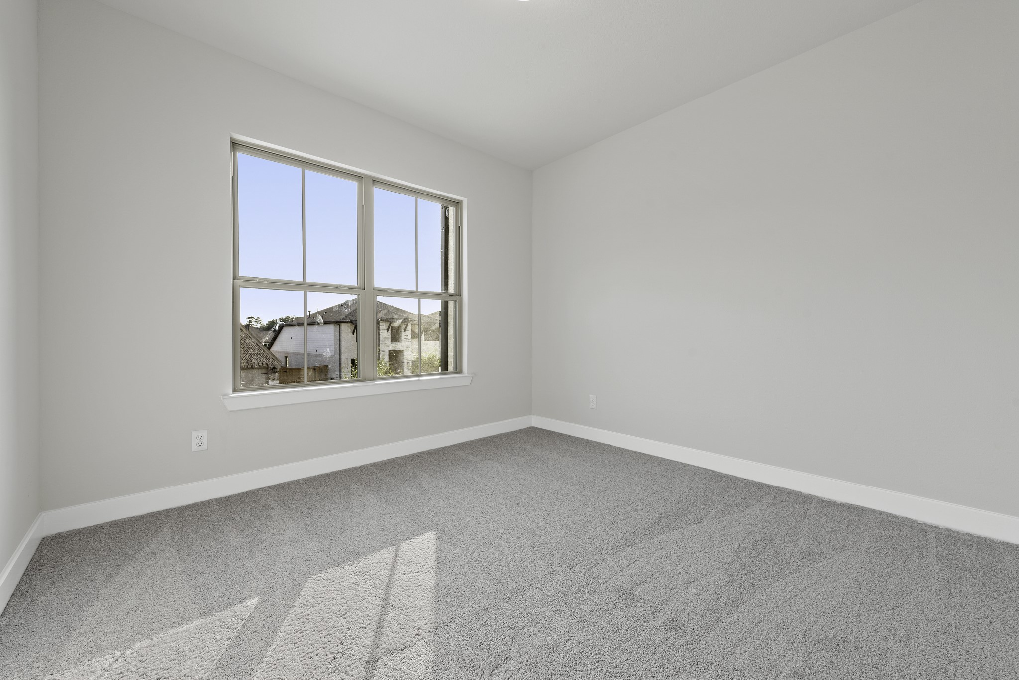 212 Silver Sage Court Property Photo 29