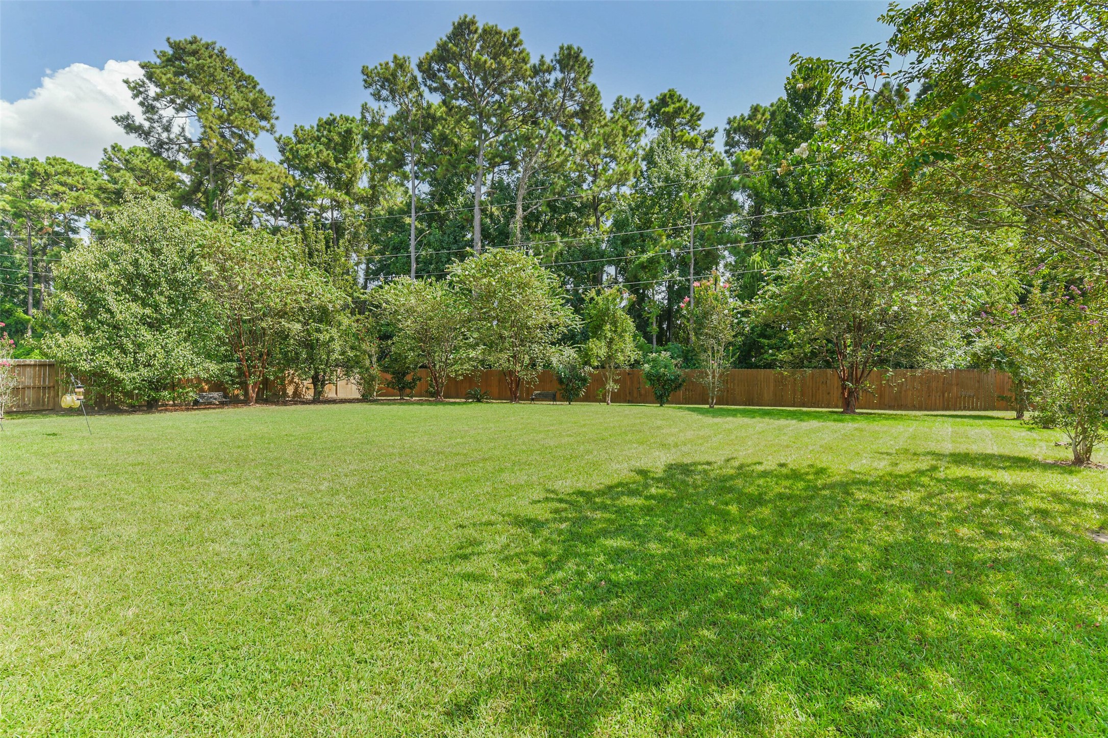 8718 Rolling Rapids Road Property Photo 8