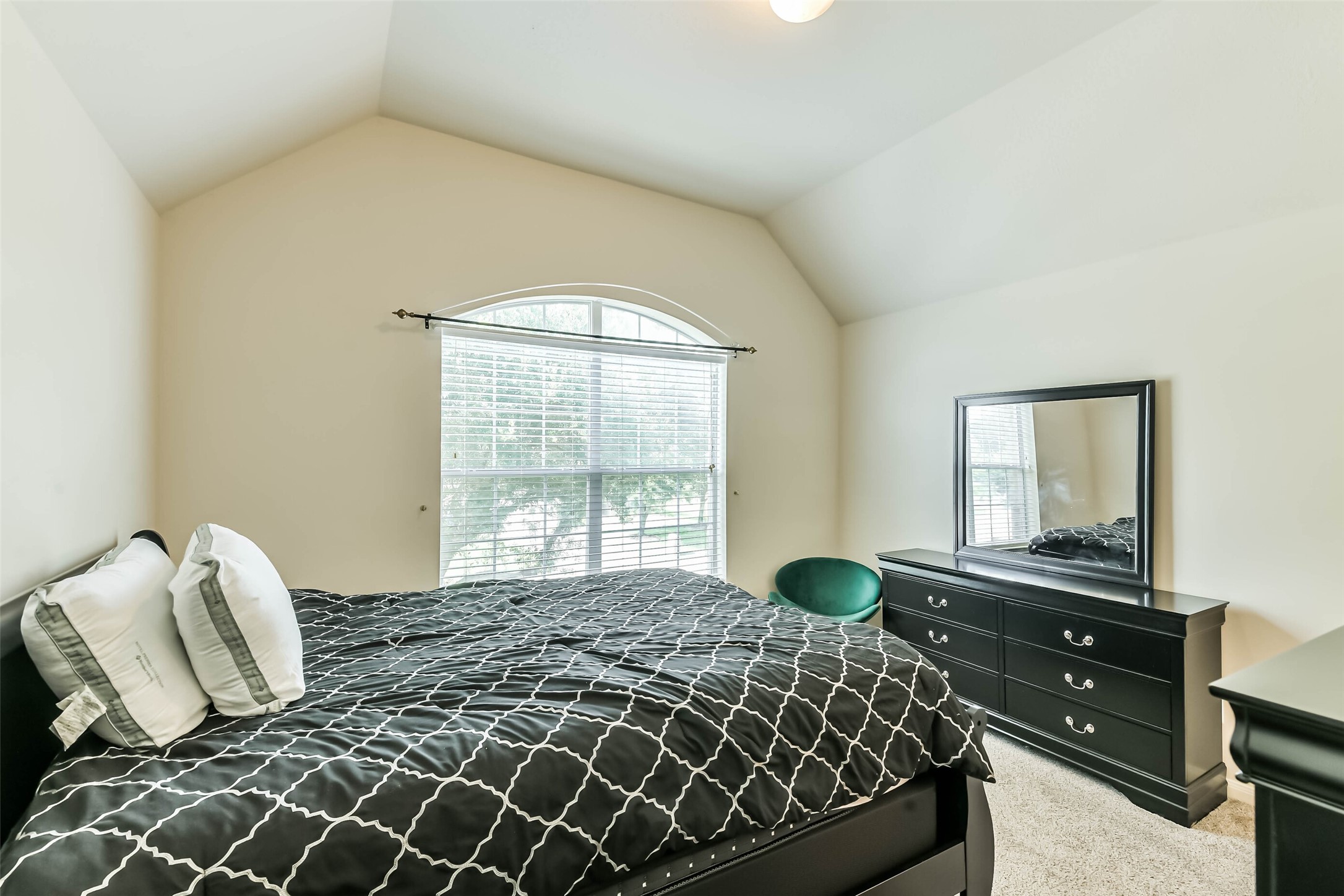 8718 Rolling Rapids Road Property Photo 29