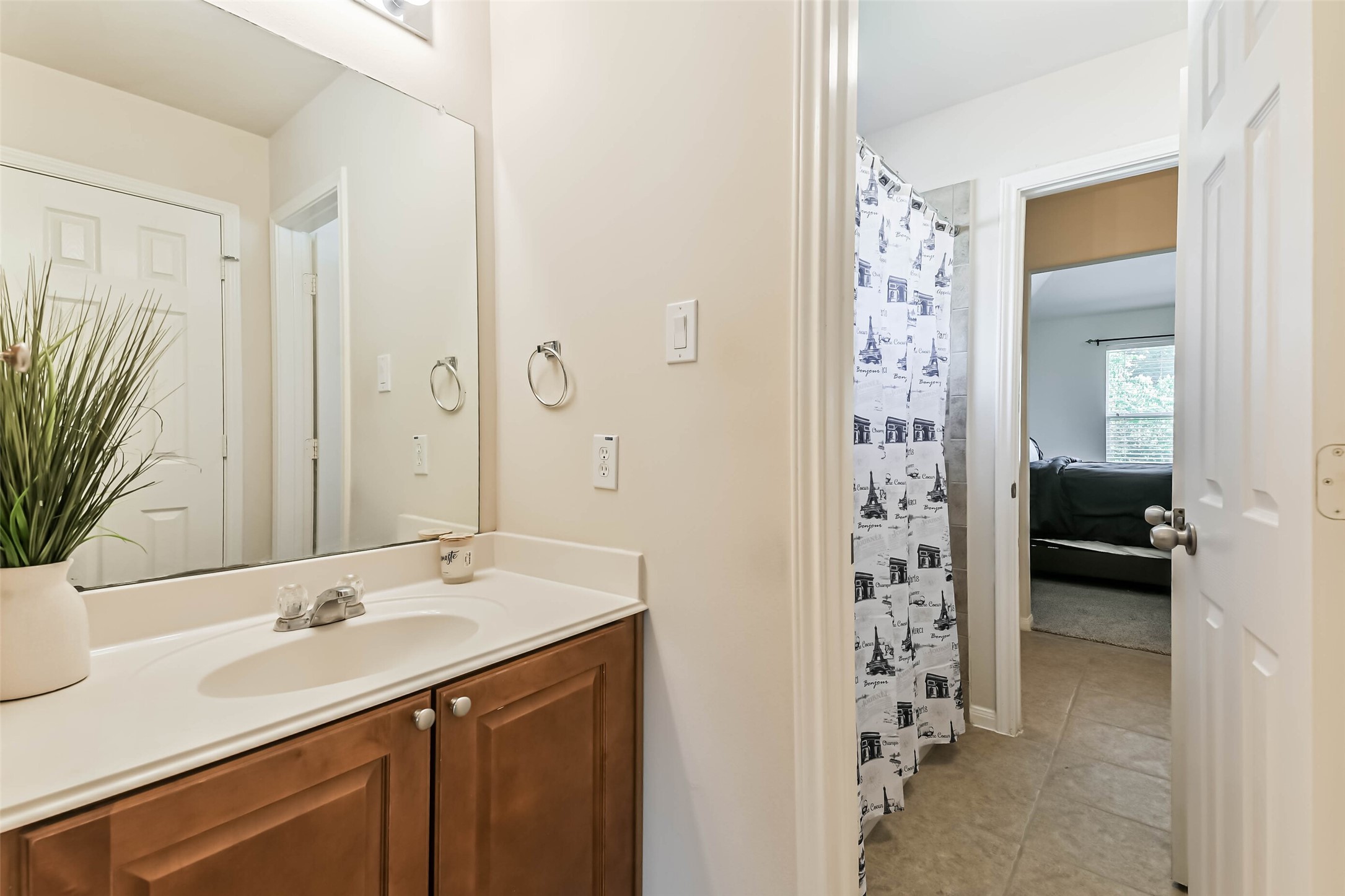 8718 Rolling Rapids Road Property Photo 30