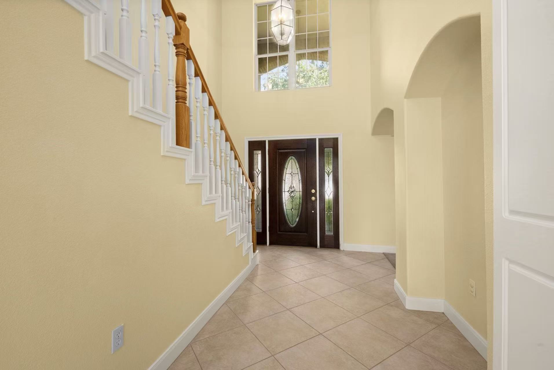 3212 Glastonbury Drive Property Photo 5