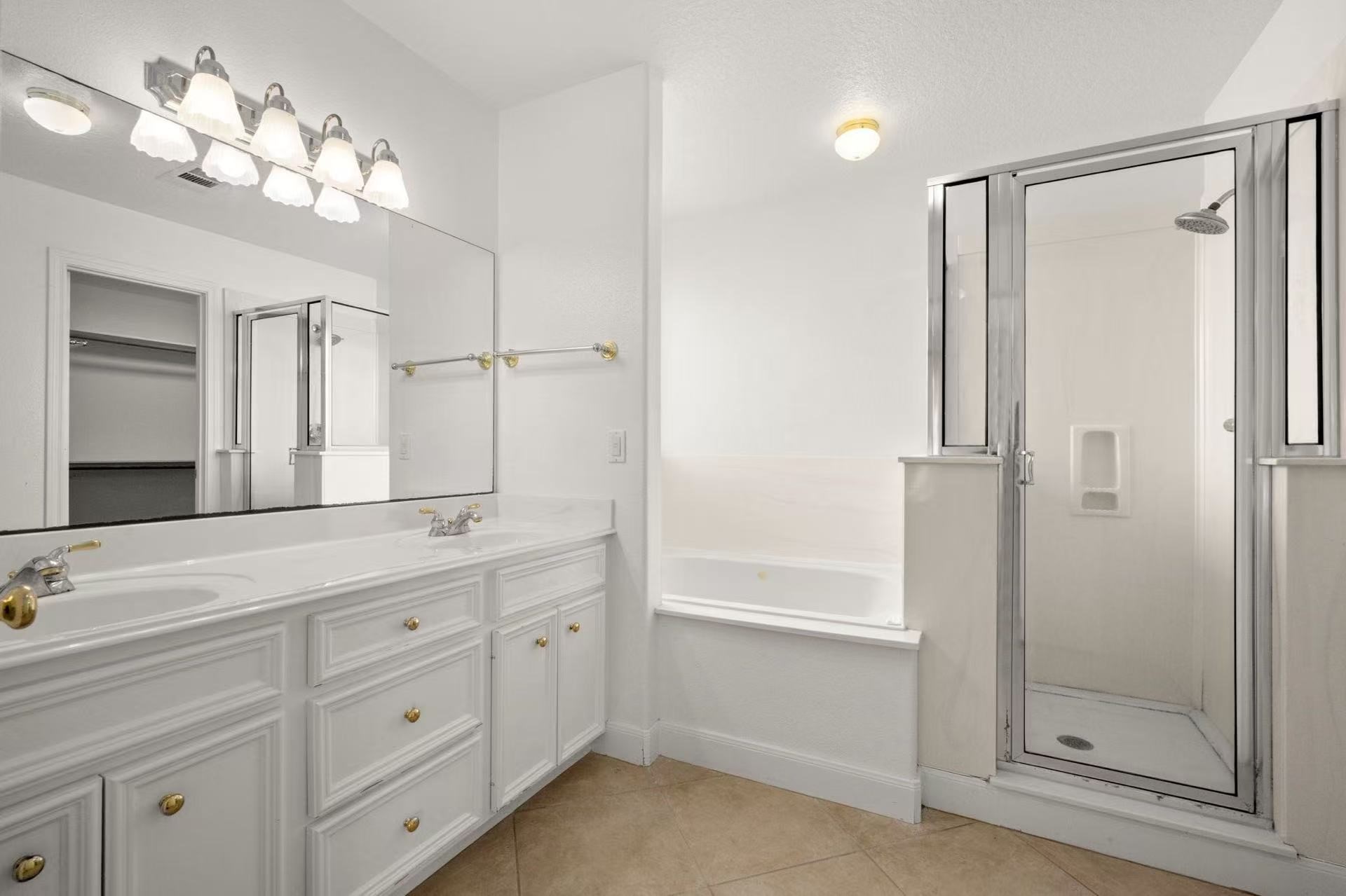 3212 Glastonbury Drive Property Photo 16