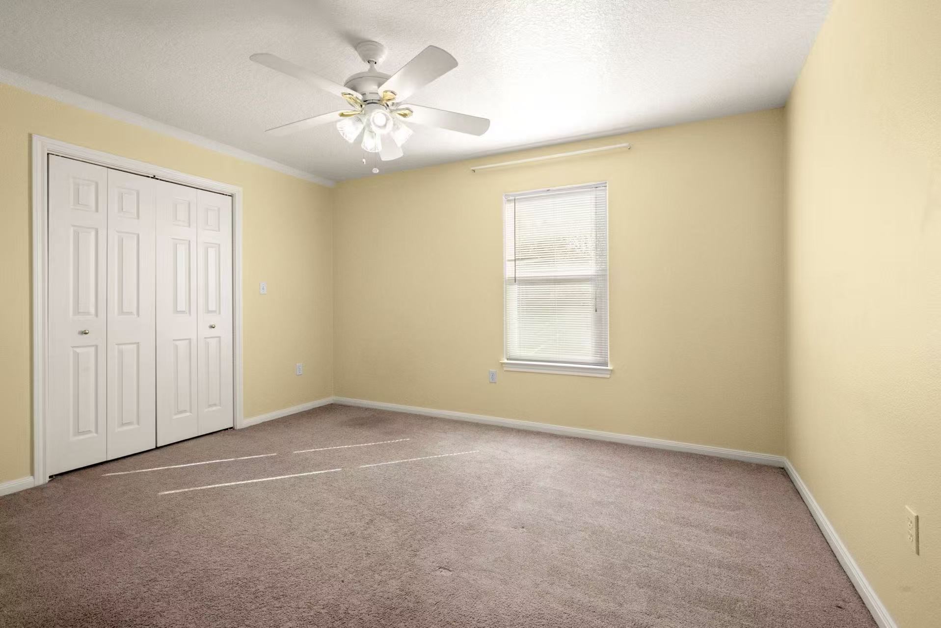 3212 Glastonbury Drive Property Photo 18