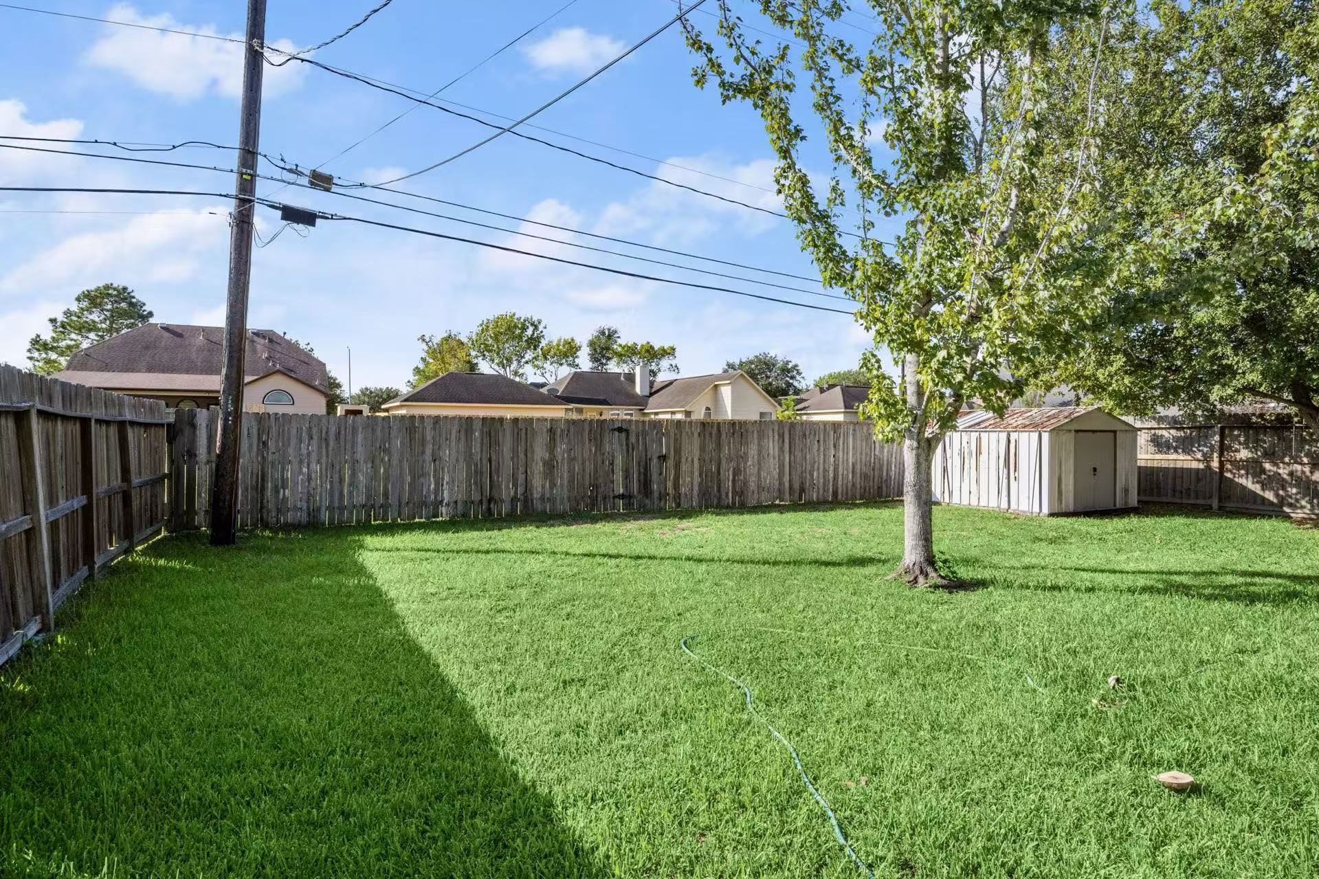 3212 Glastonbury Drive Property Photo 21