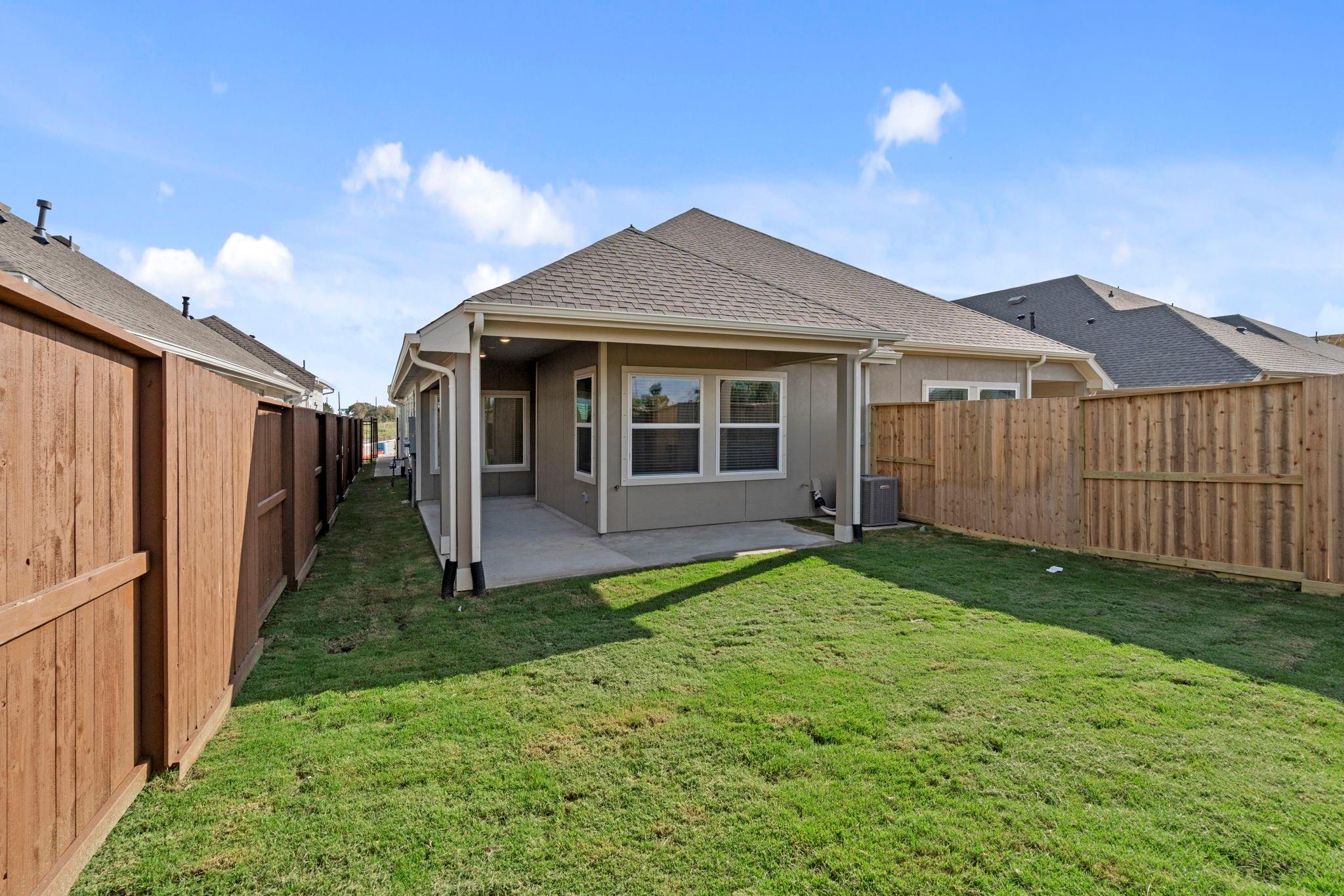 9807 Galaxy Drive Property Photo 20