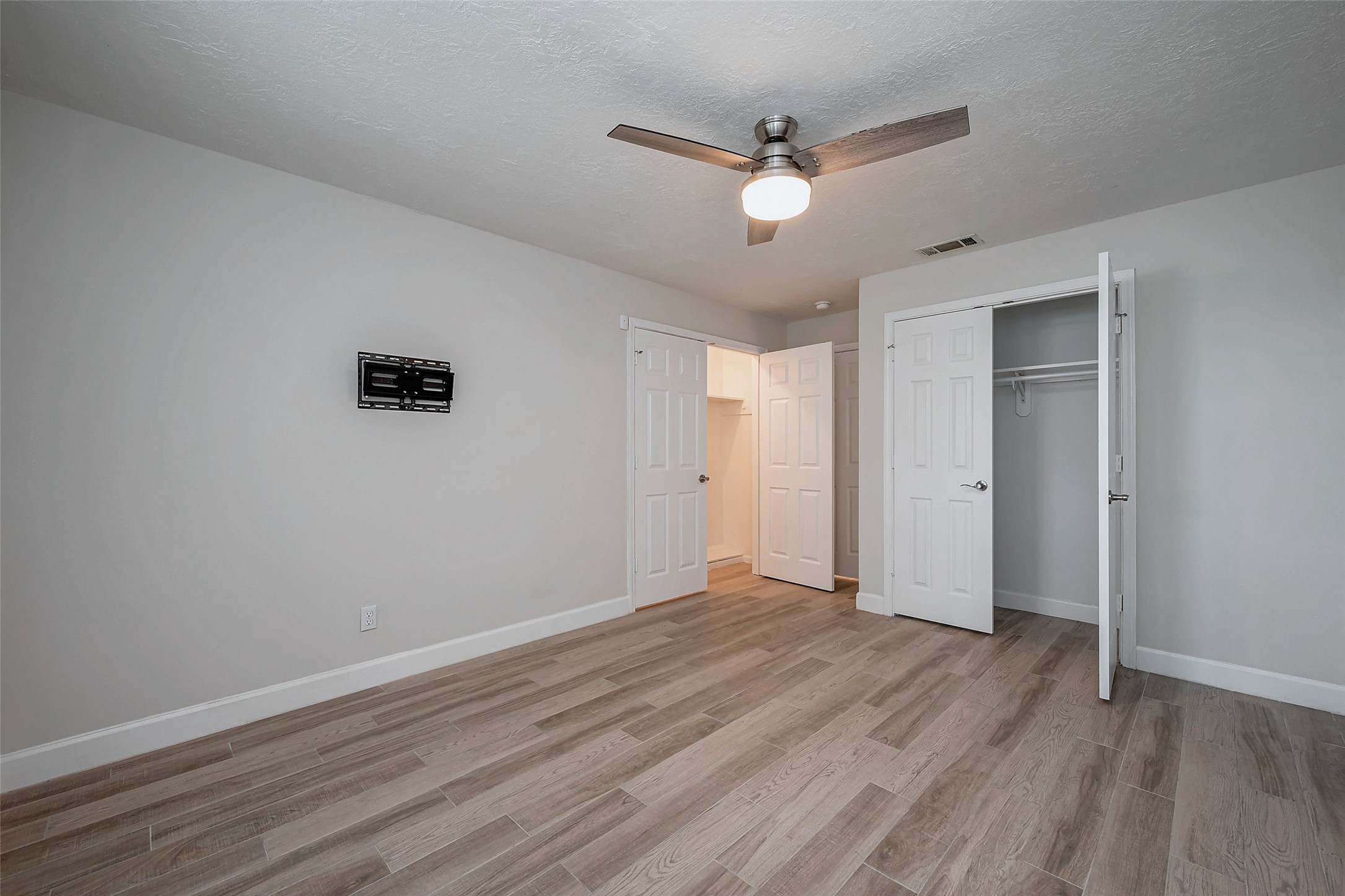 414 Lakeview Drive Property Photo 20