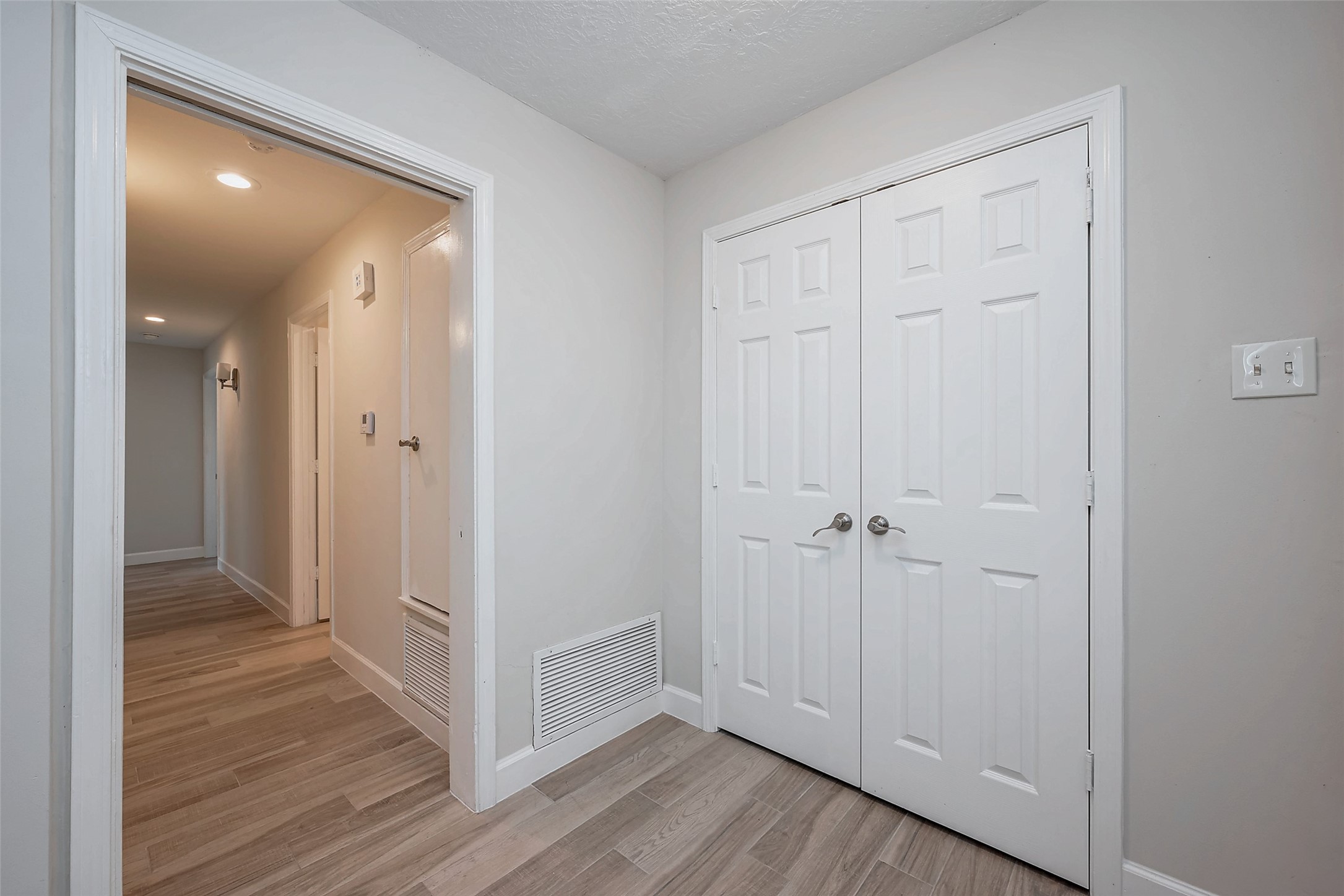 414 Lakeview Drive Property Photo 25