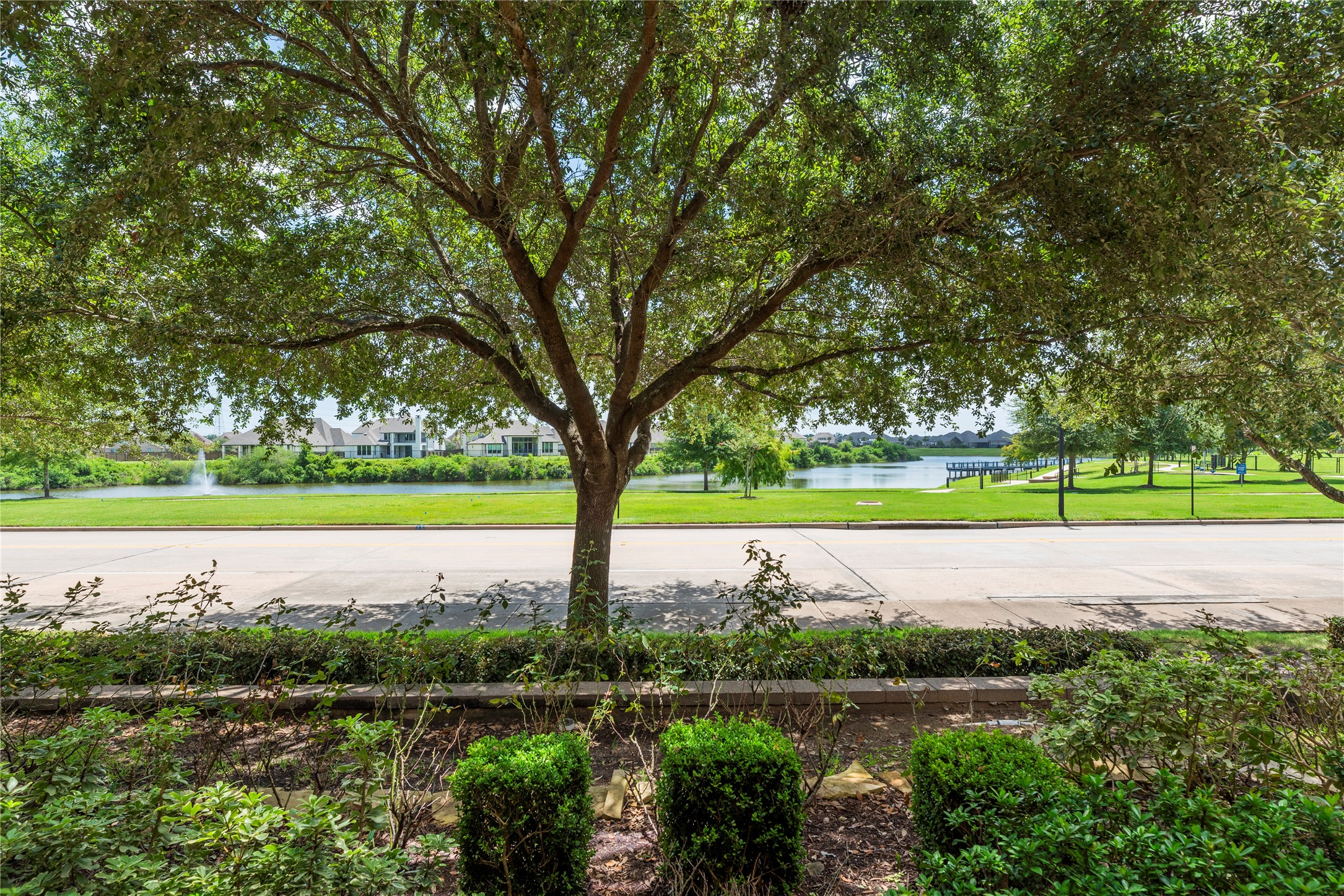 403 Marina View Drive Property Photo 3