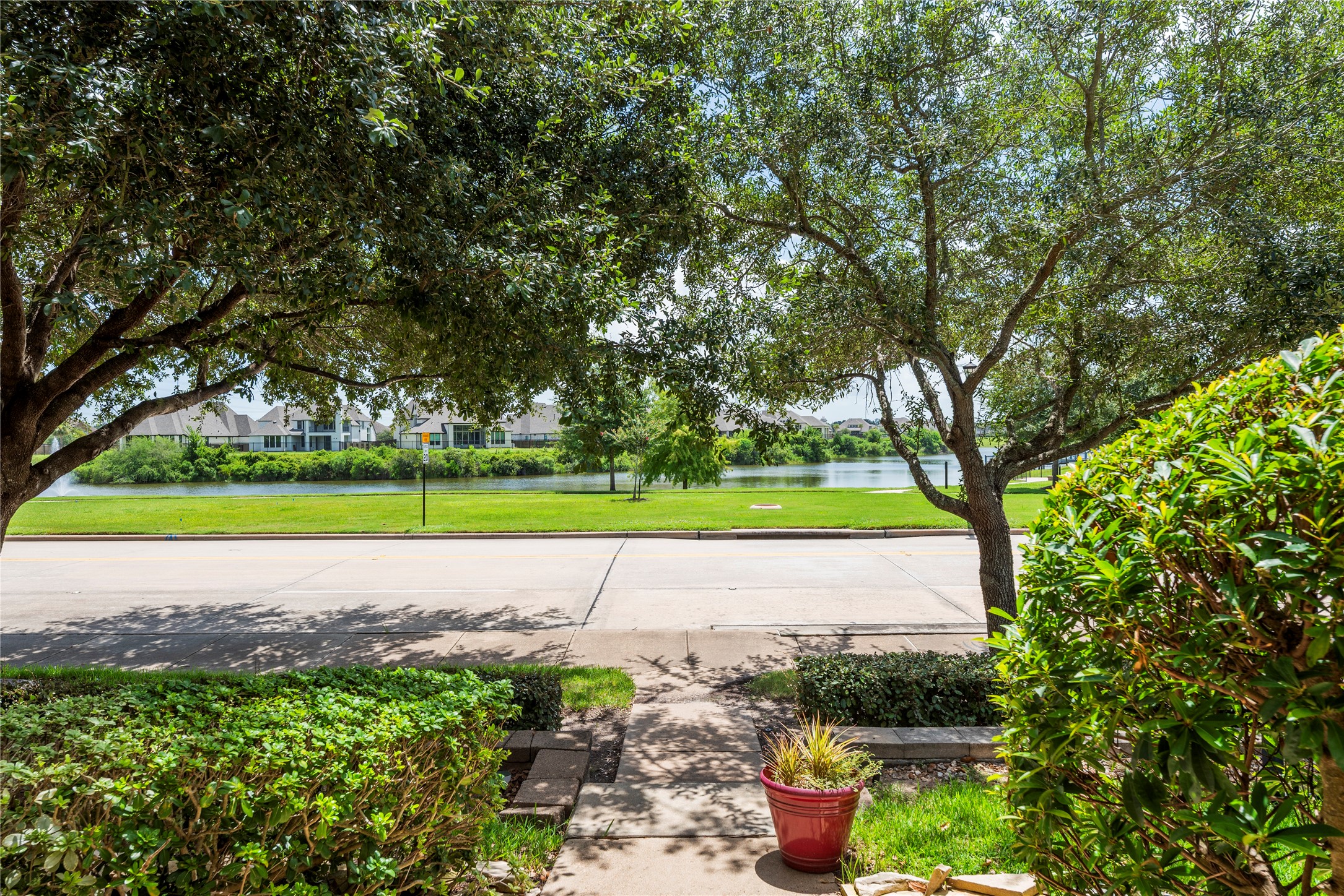 403 Marina View Drive Property Photo 7