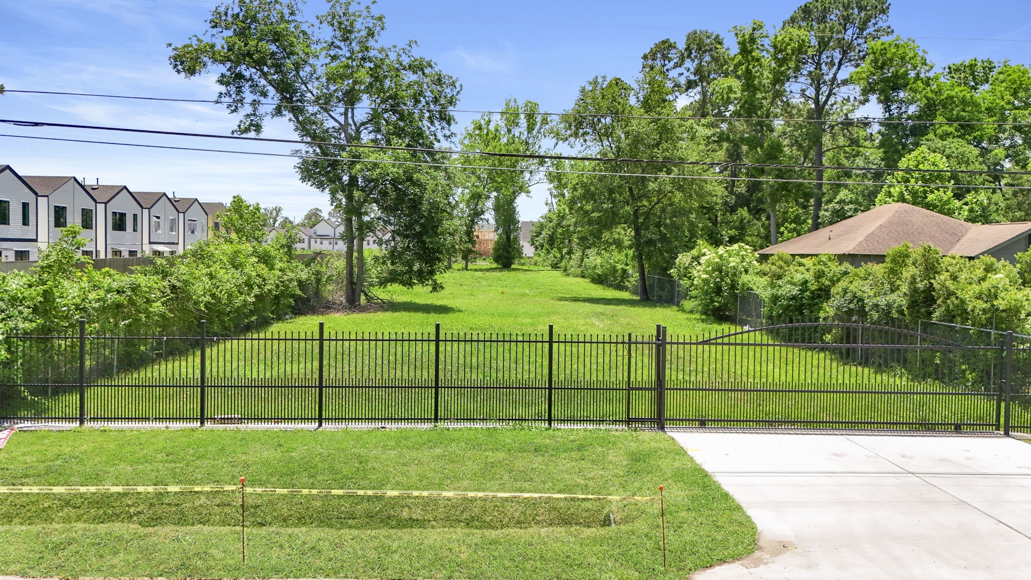 1209 De Soto Street Property Photo 1
