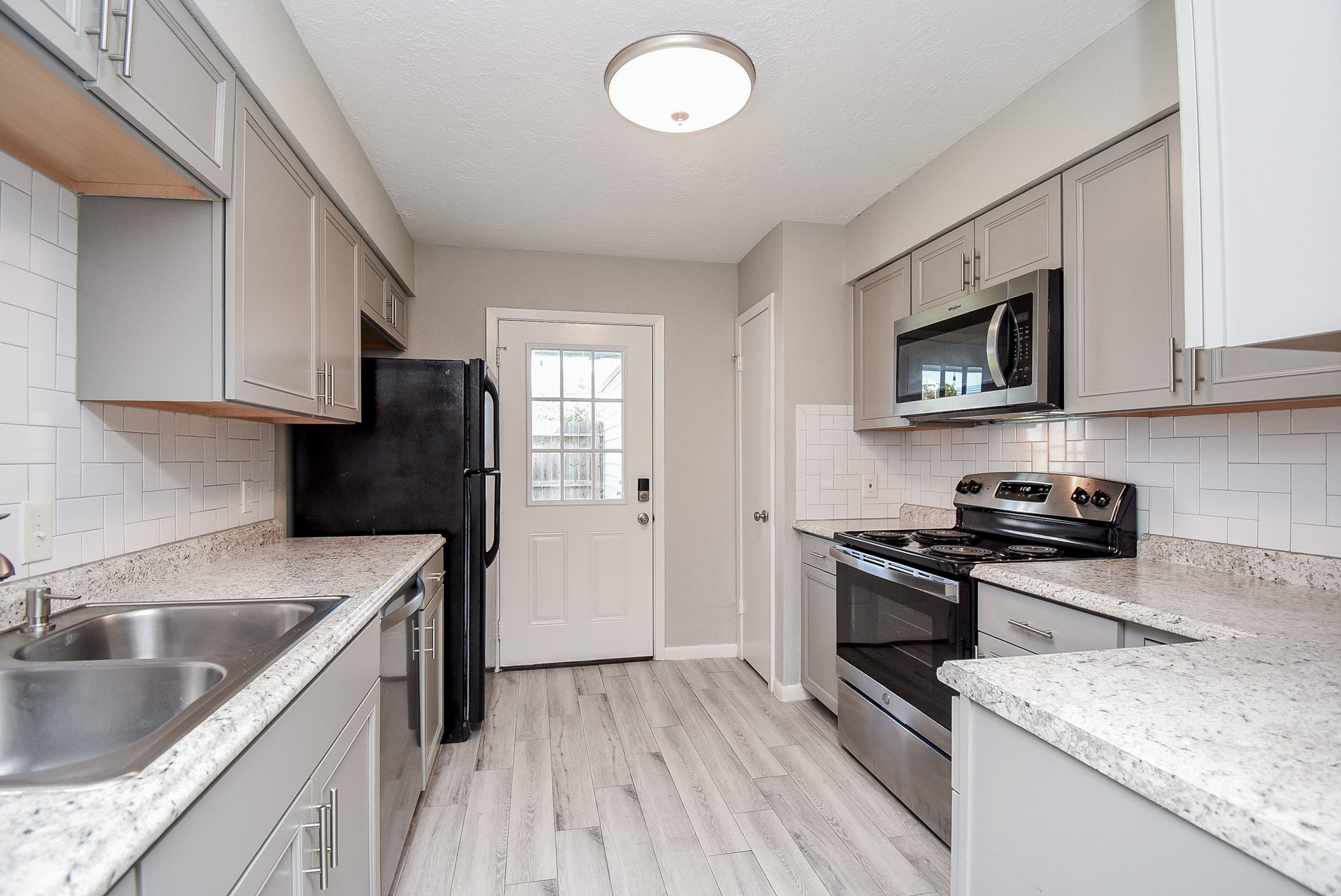 207 Granberry Street Property Photo 10