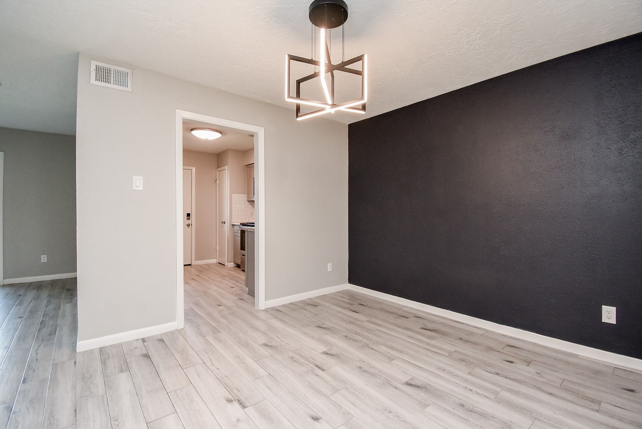 207 Granberry Street Property Photo 17