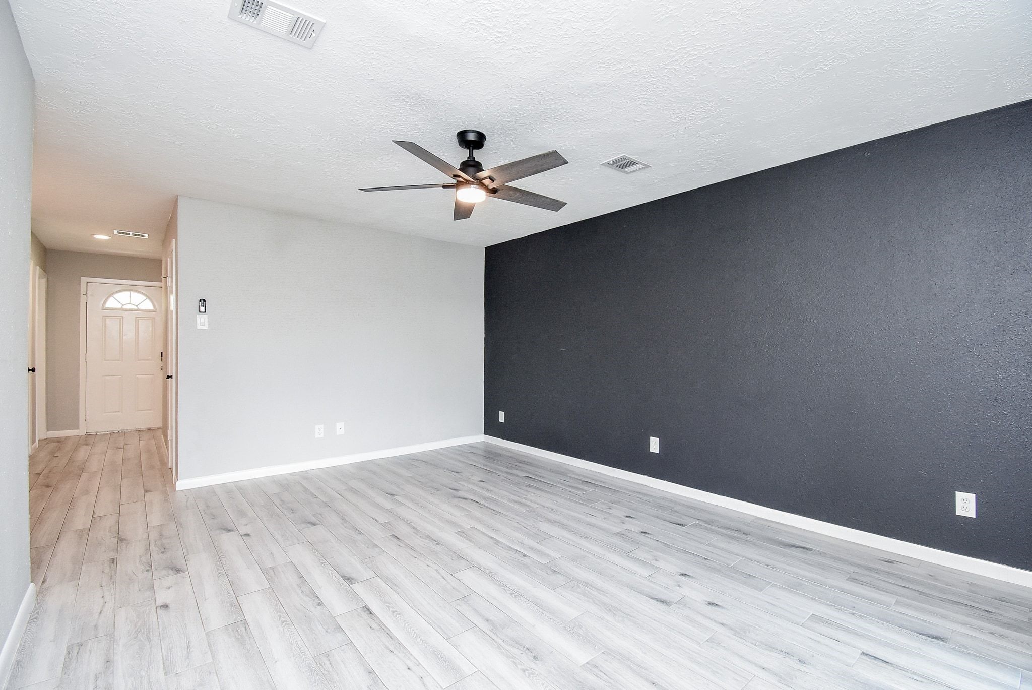 207 Granberry Street Property Photo 23