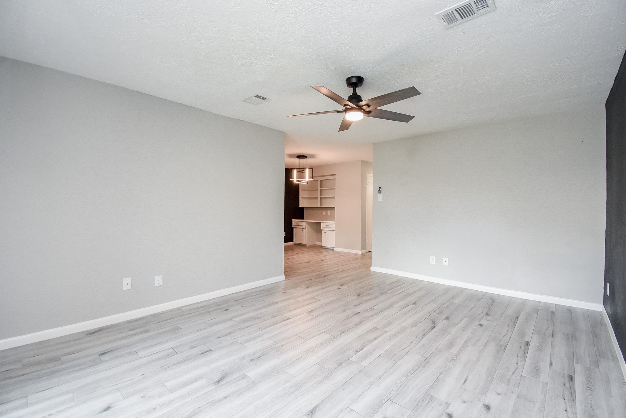 207 Granberry Street Property Photo 24