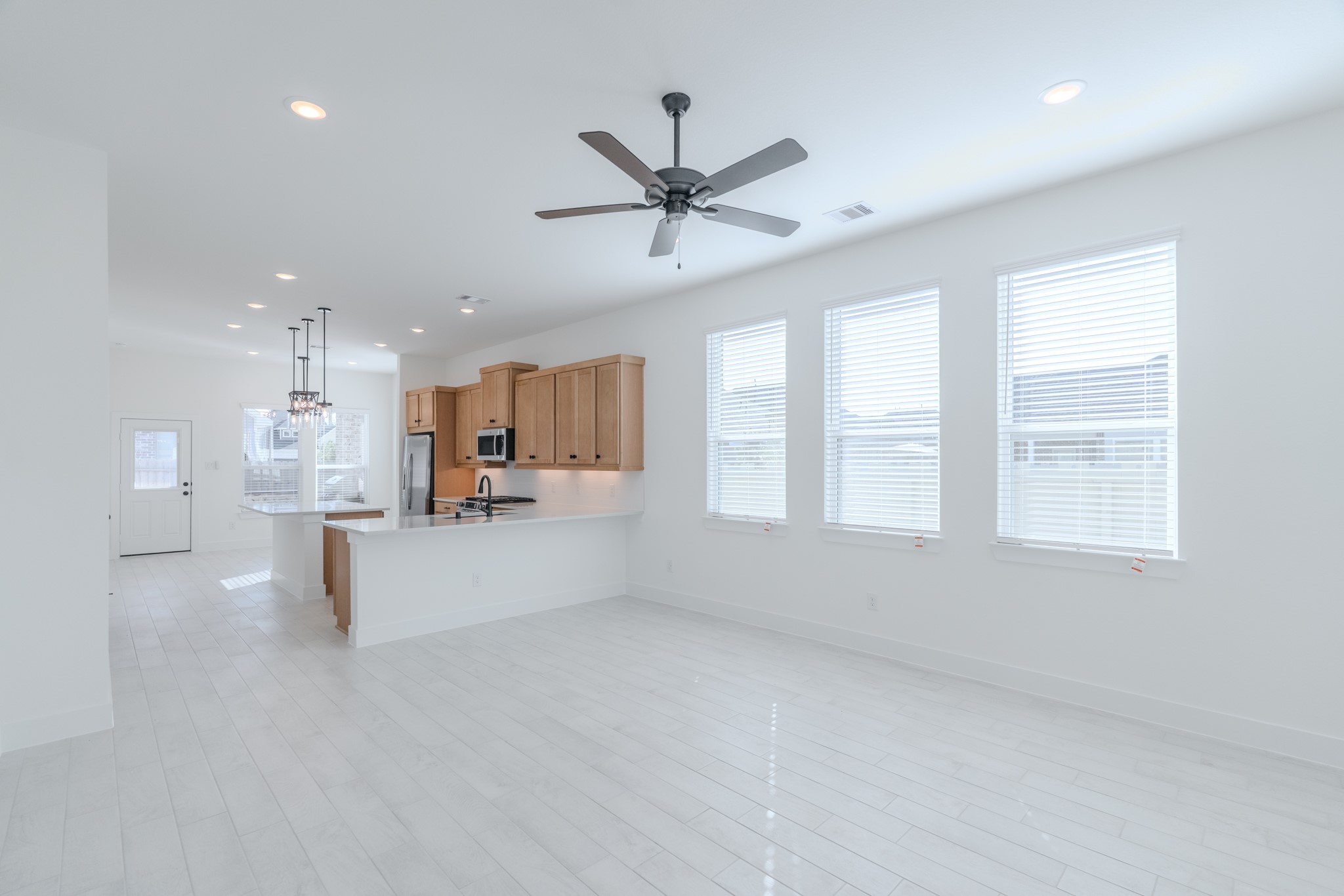 10472 Wild Rice Street Property Photo 10