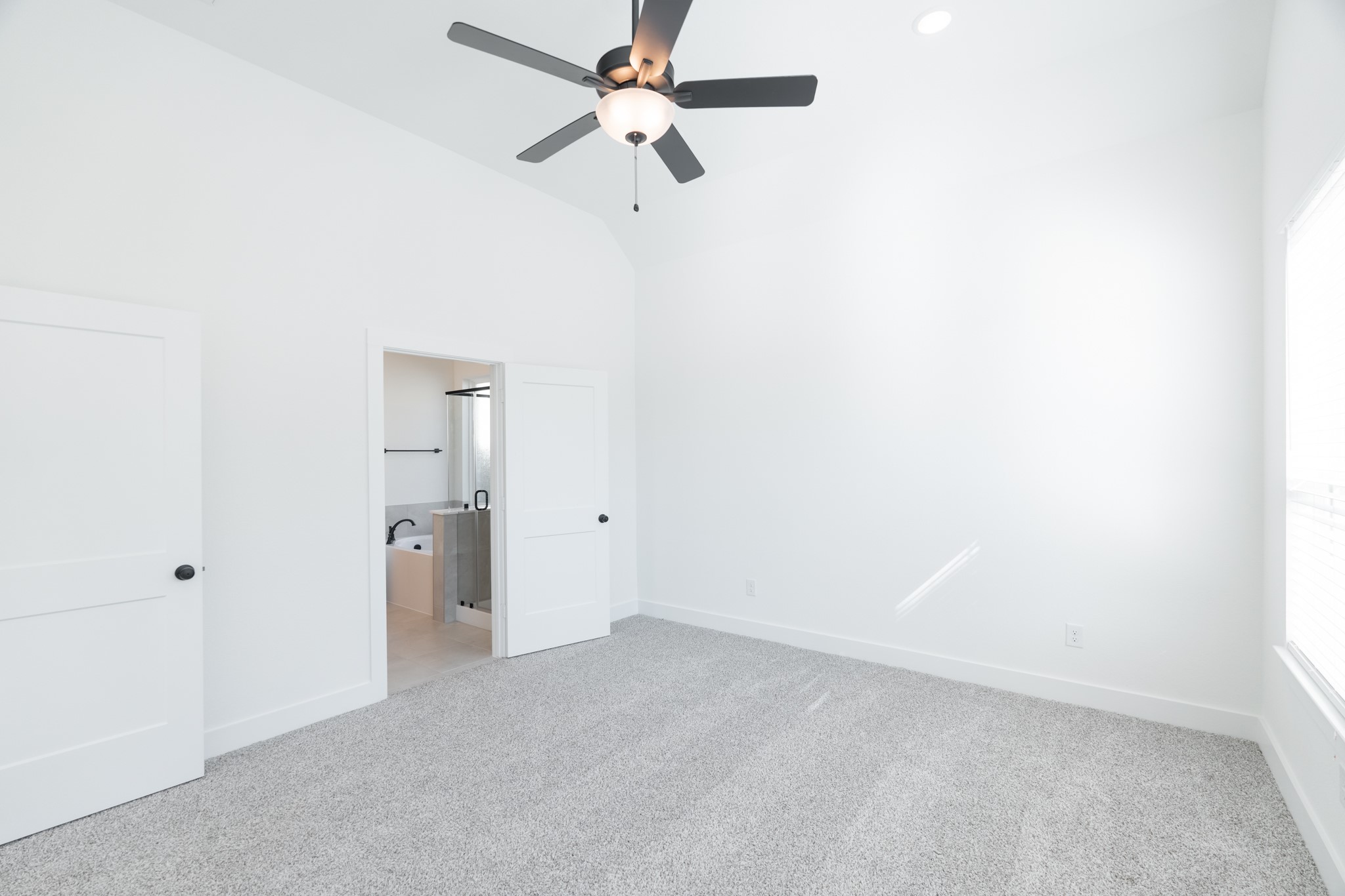 10472 Wild Rice Street Property Photo 19