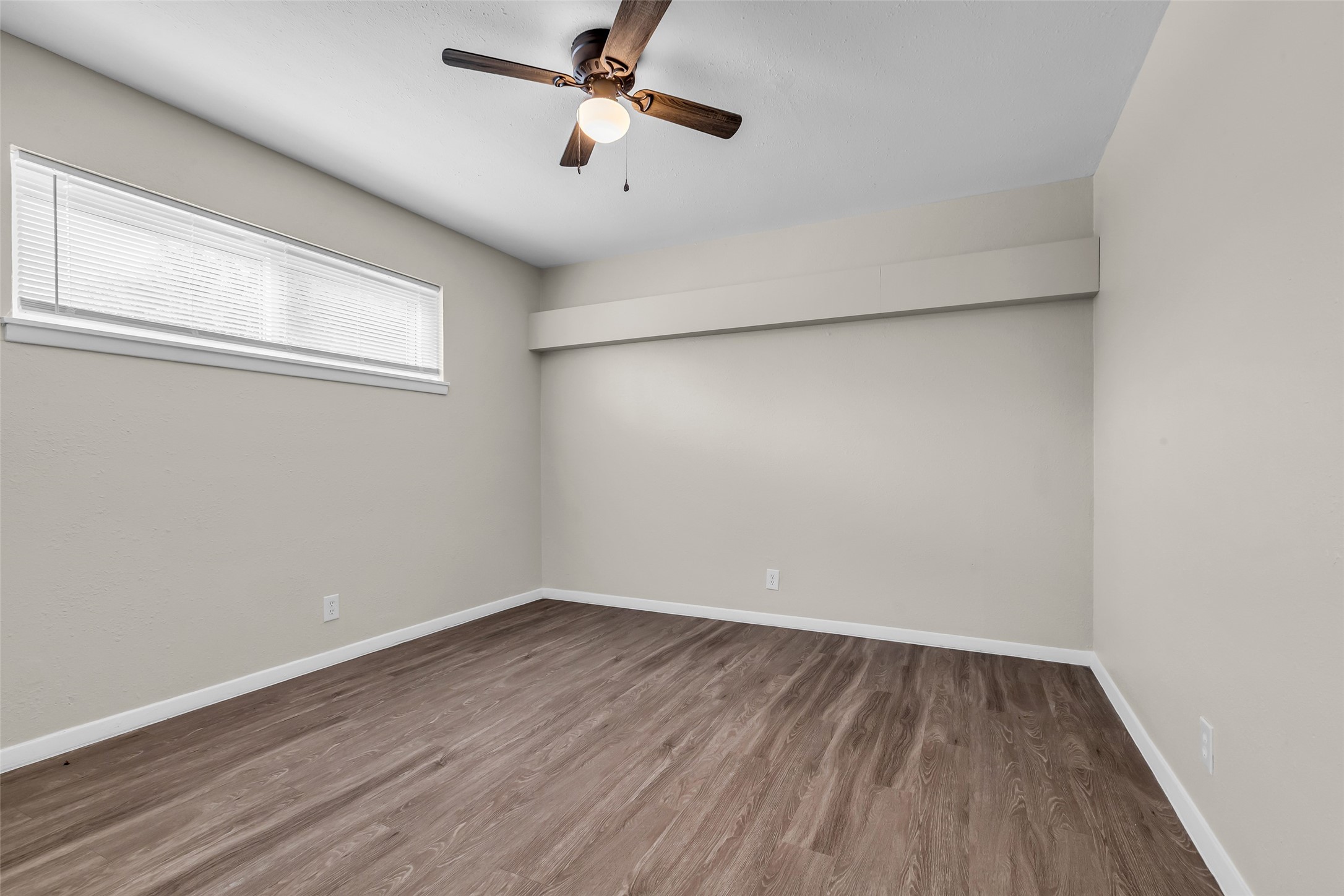 4706 Yellowstone Boulevard 2 Property Photo 10