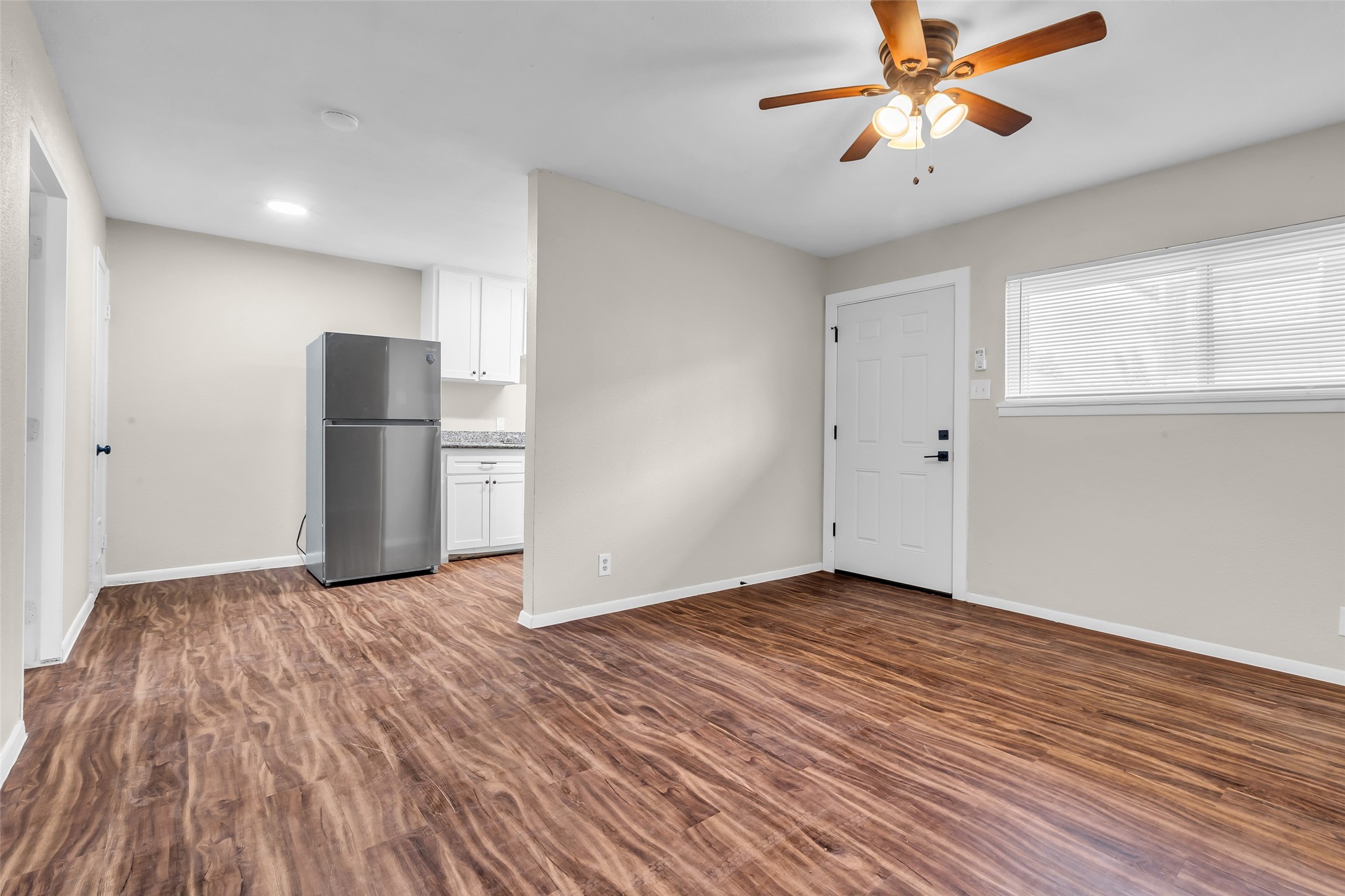 4706 Yellowstone Boulevard 2 Property Photo 16
