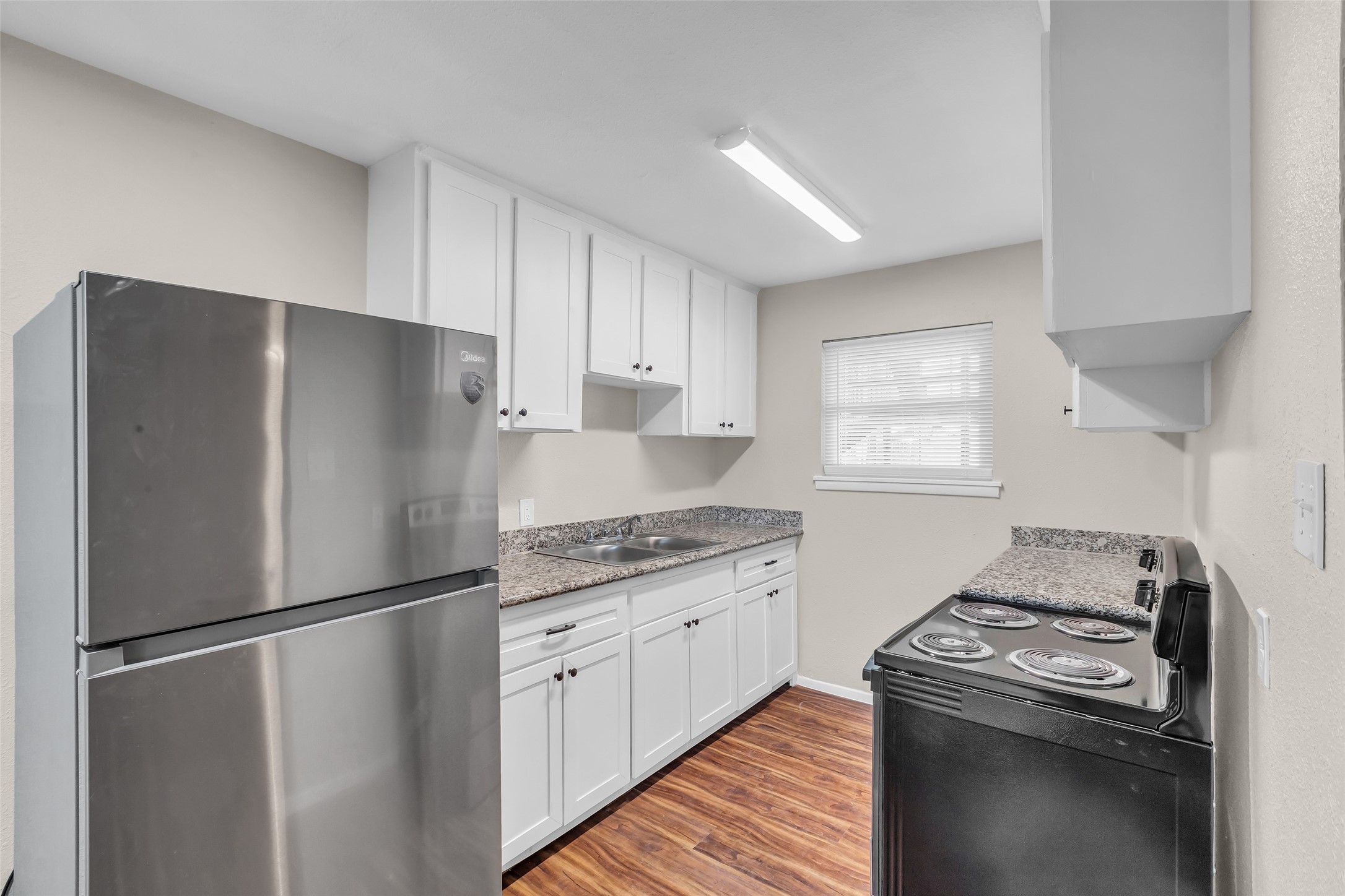 4706 Yellowstone Boulevard 2 Property Photo 17