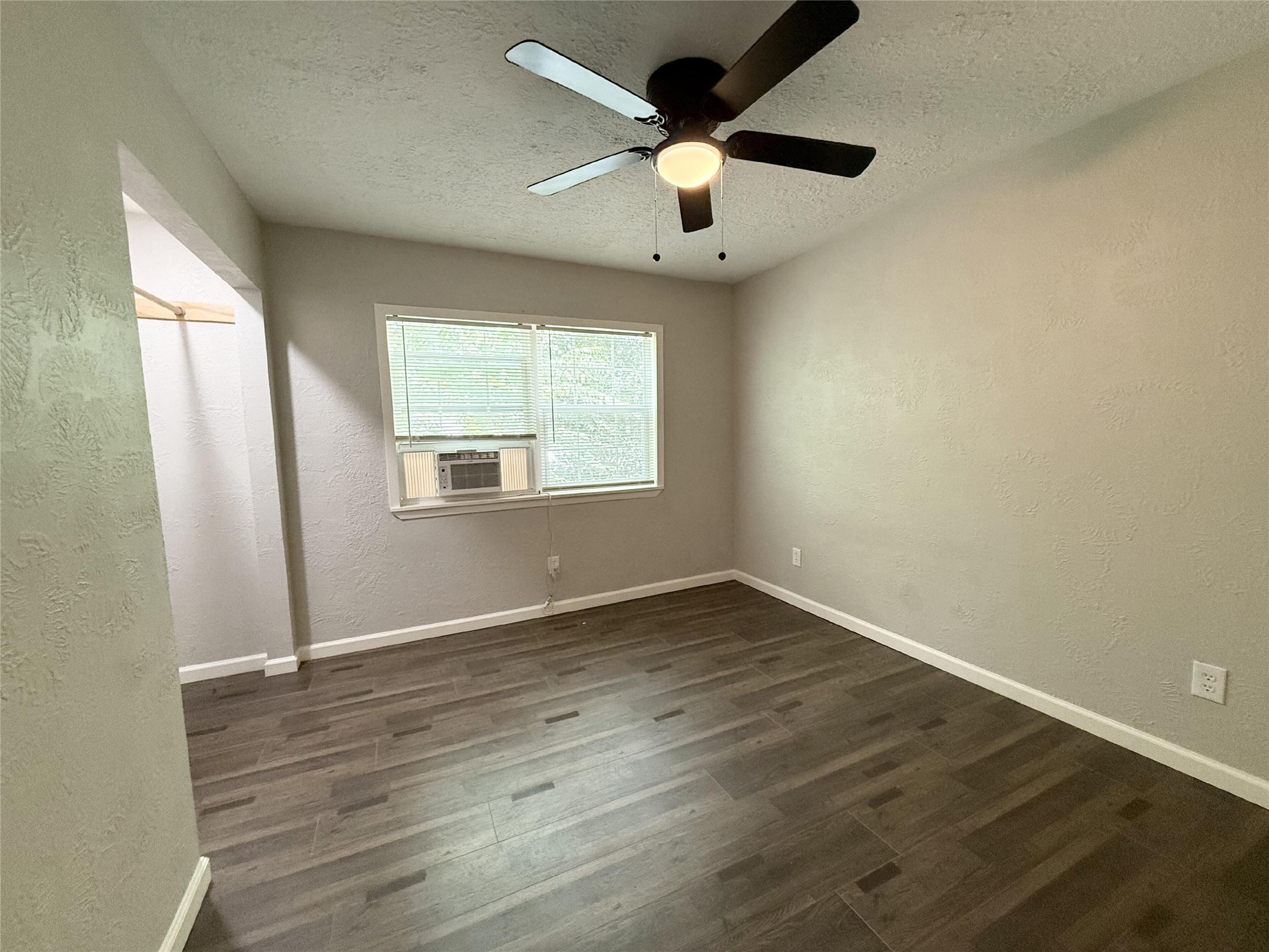 7515 Bayway Drive 3 Property Photo 15