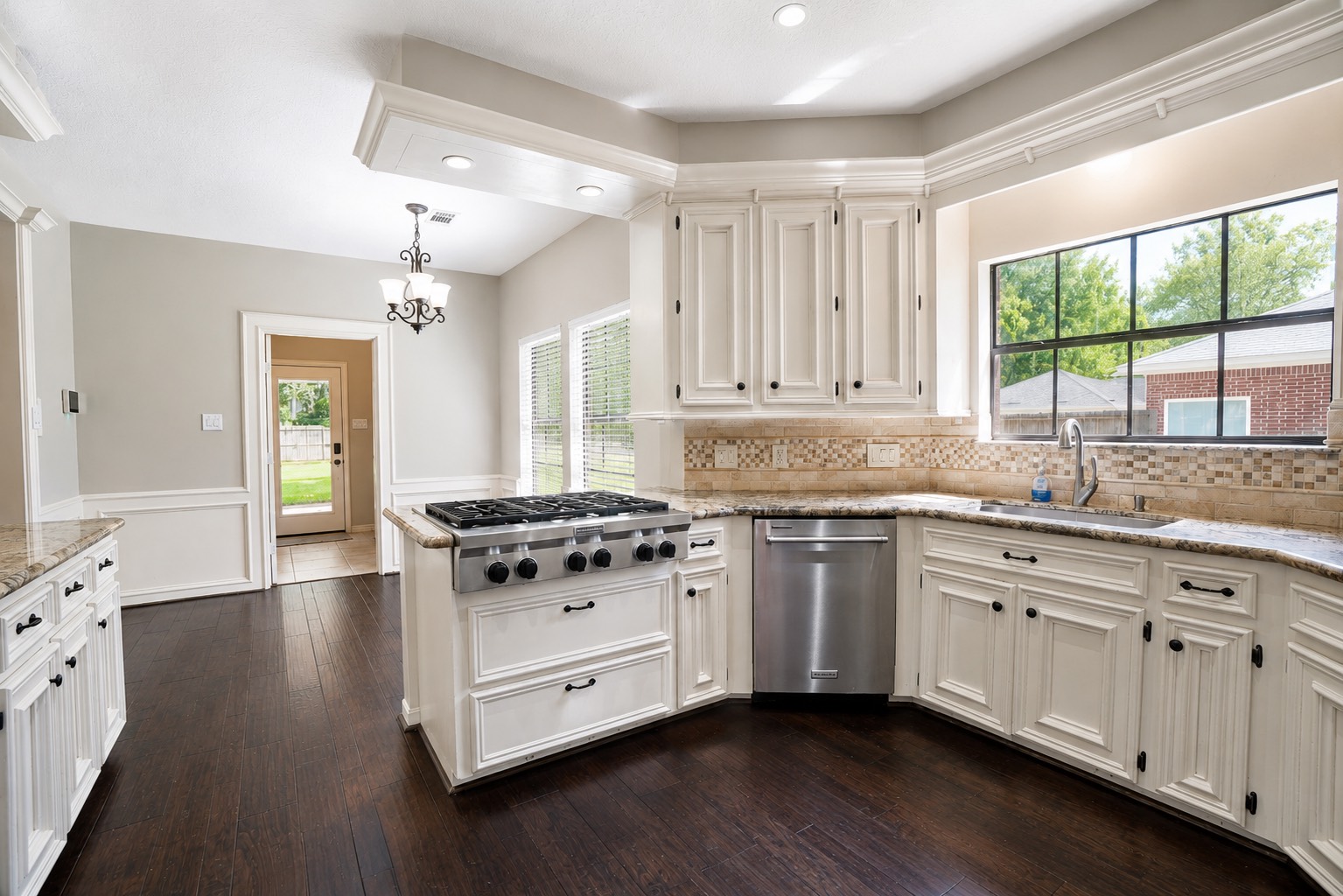 23022 Hampton Forest Lane Property Photo 11