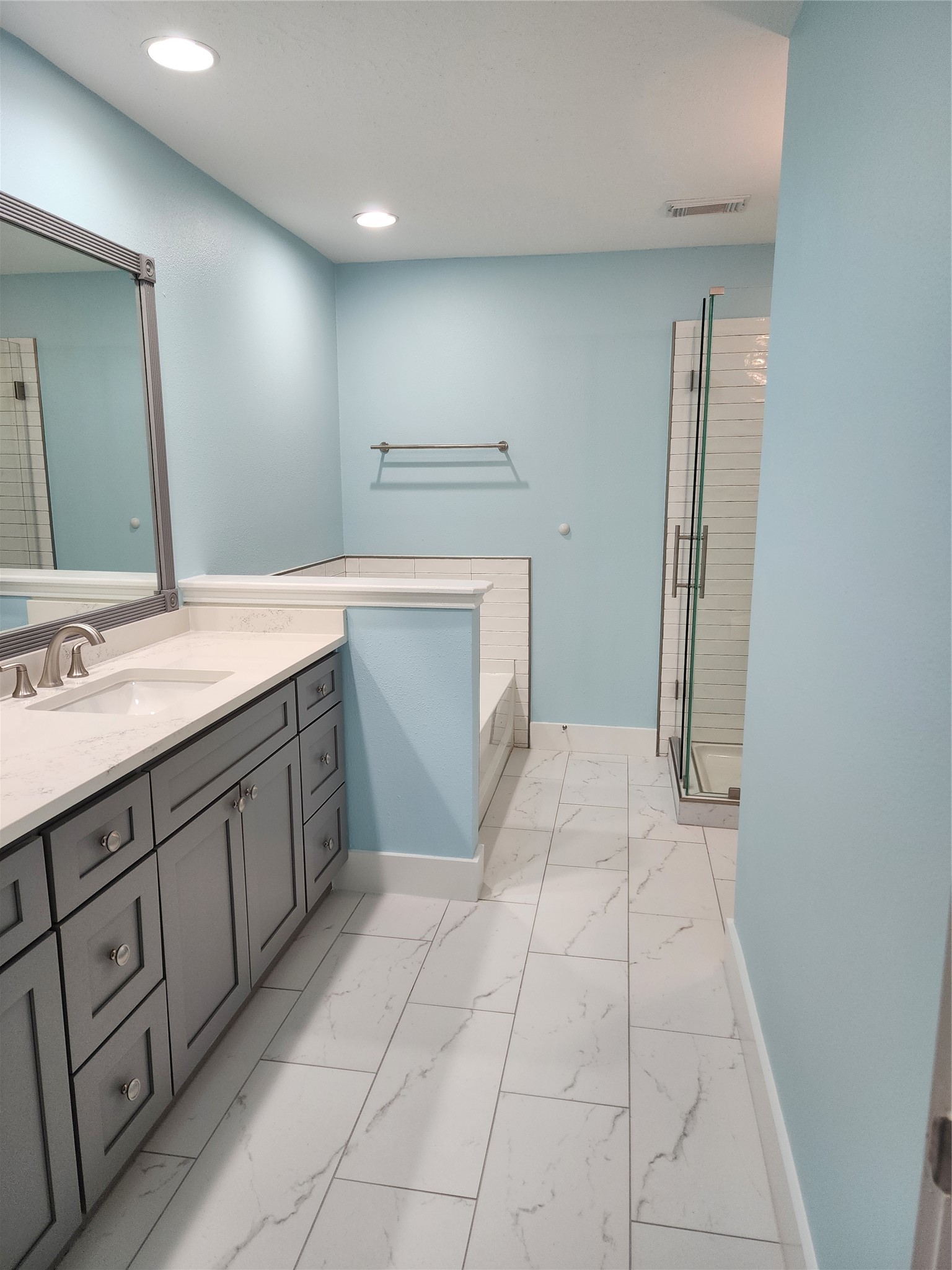17415 Chamberlain Drive Property Photo 12