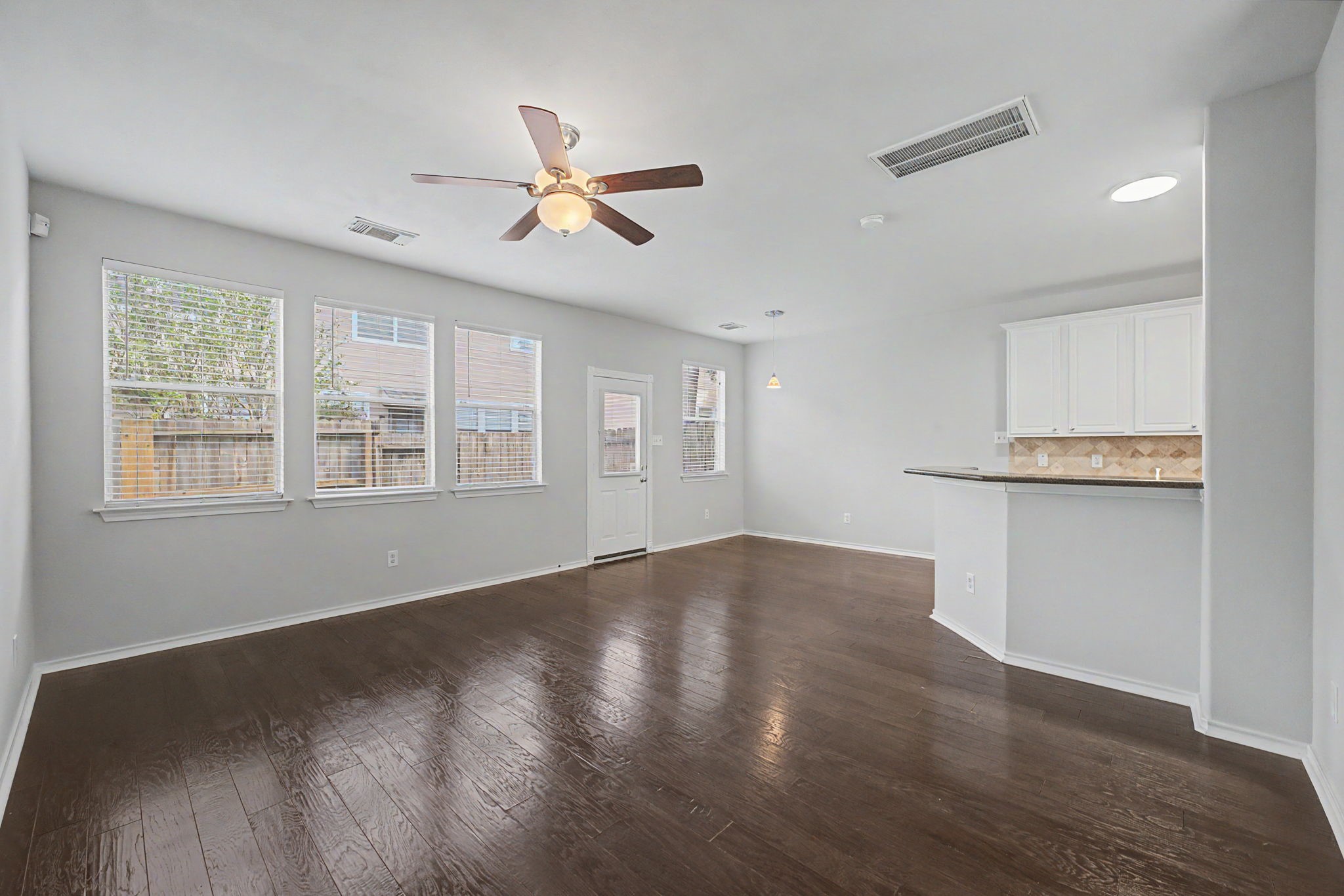 43 S Camellia Grove Circle Property Photo 5