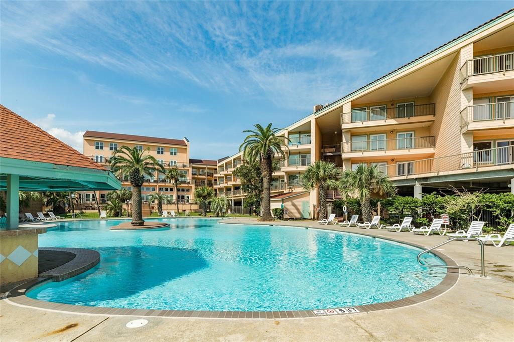 9520 Seawall Boulevard 113 Property Photo 13