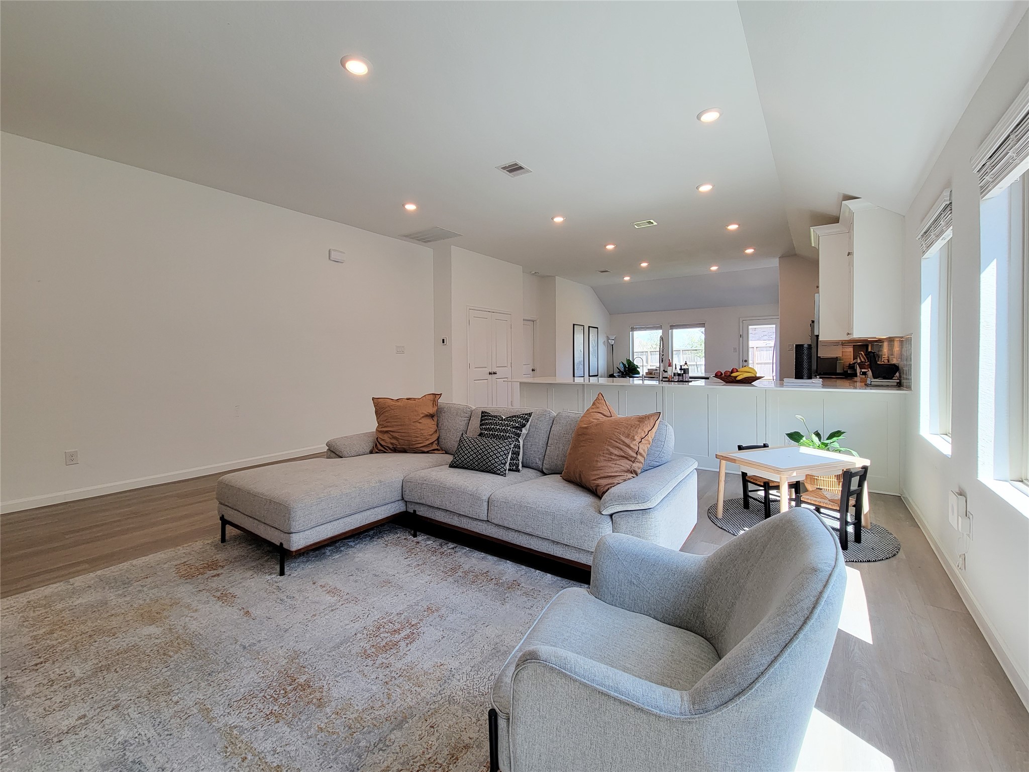 2403 Lemon Grass Drive Property Photo 10