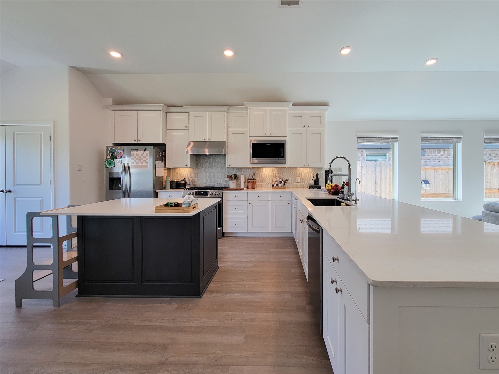 2403 Lemon Grass Drive Property Photo 15