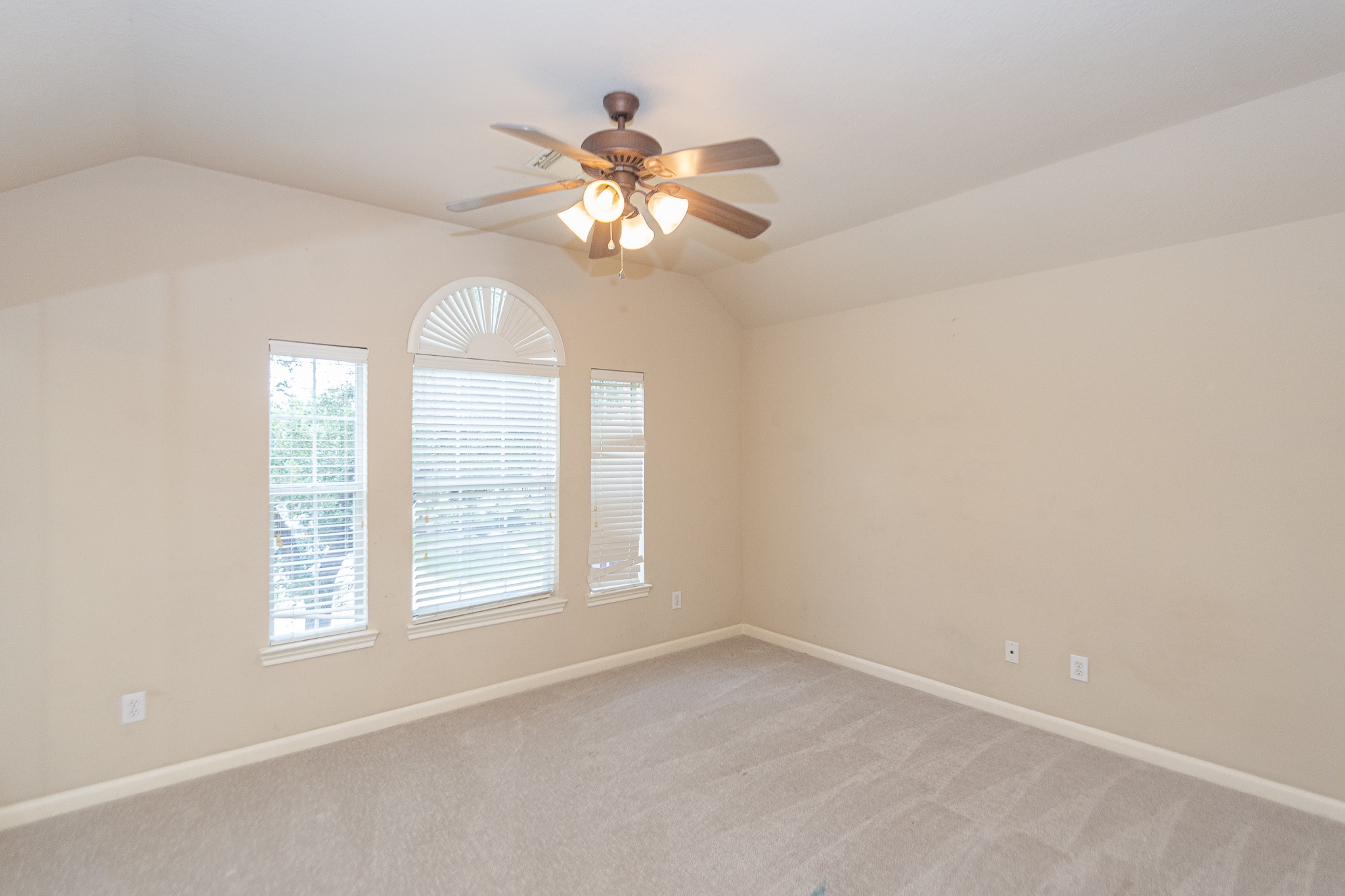 8503 Glenn Leigh Drive Property Photo 25