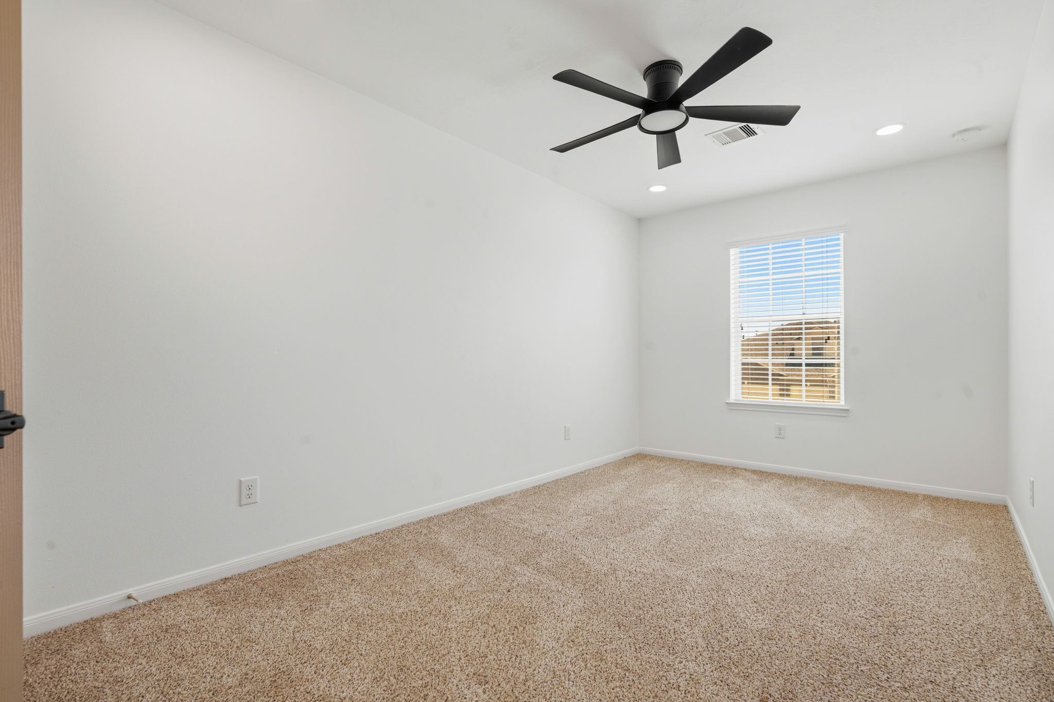 18714 Serenity Loch Drive Property Photo 20