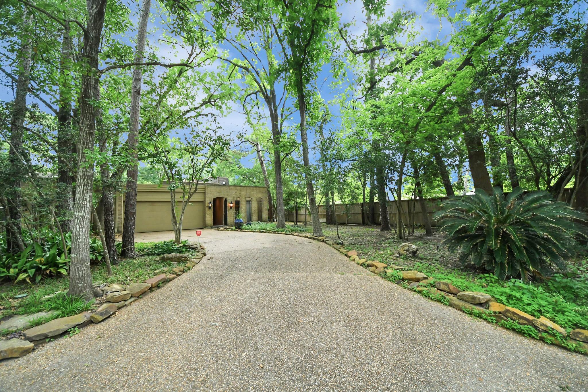 24 Bayou Shadows Street, Houston TX 77024 Property Photo 1