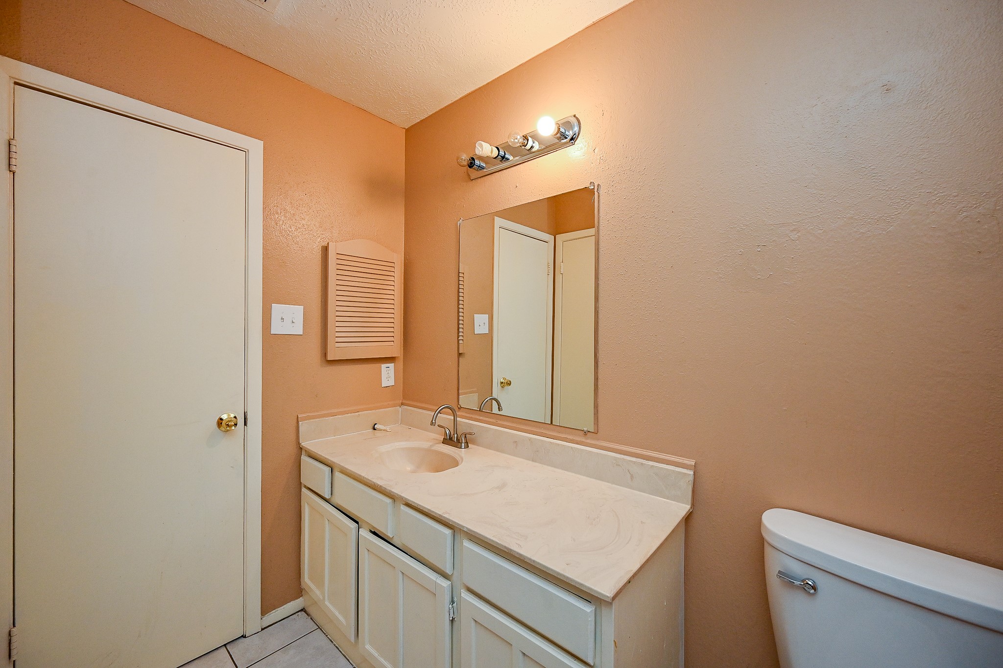 2667 Grand Canyon Drive Property Photo 27