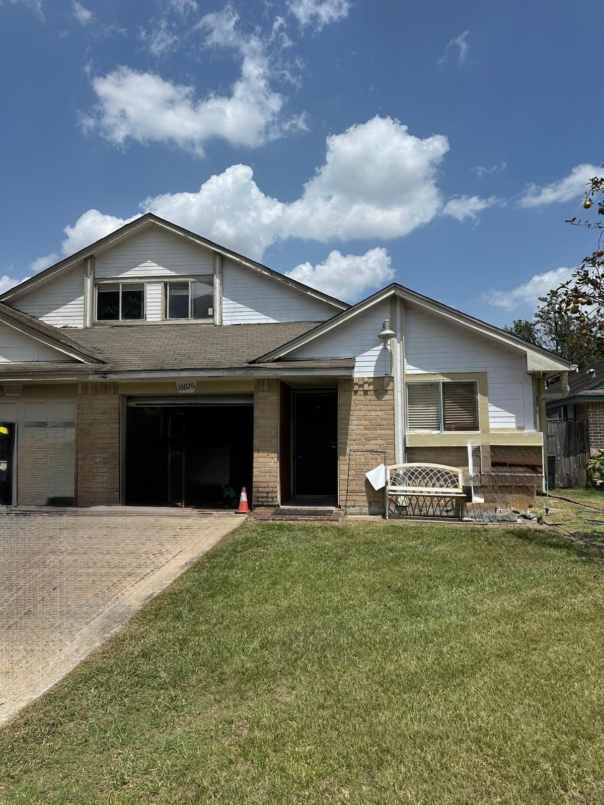 10026 Lasaber Court Property Photo 1