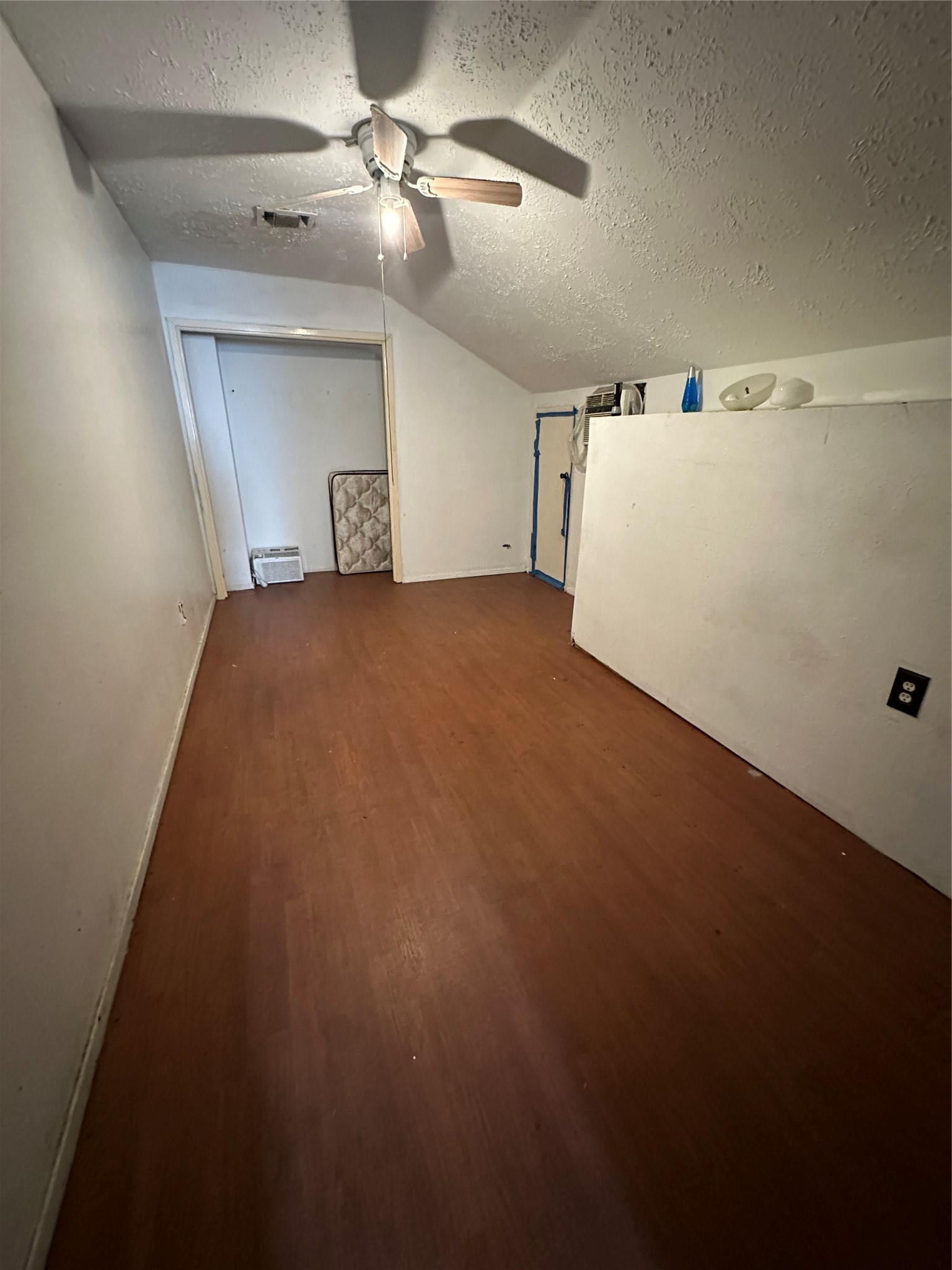 10026 Lasaber Court Property Photo 4