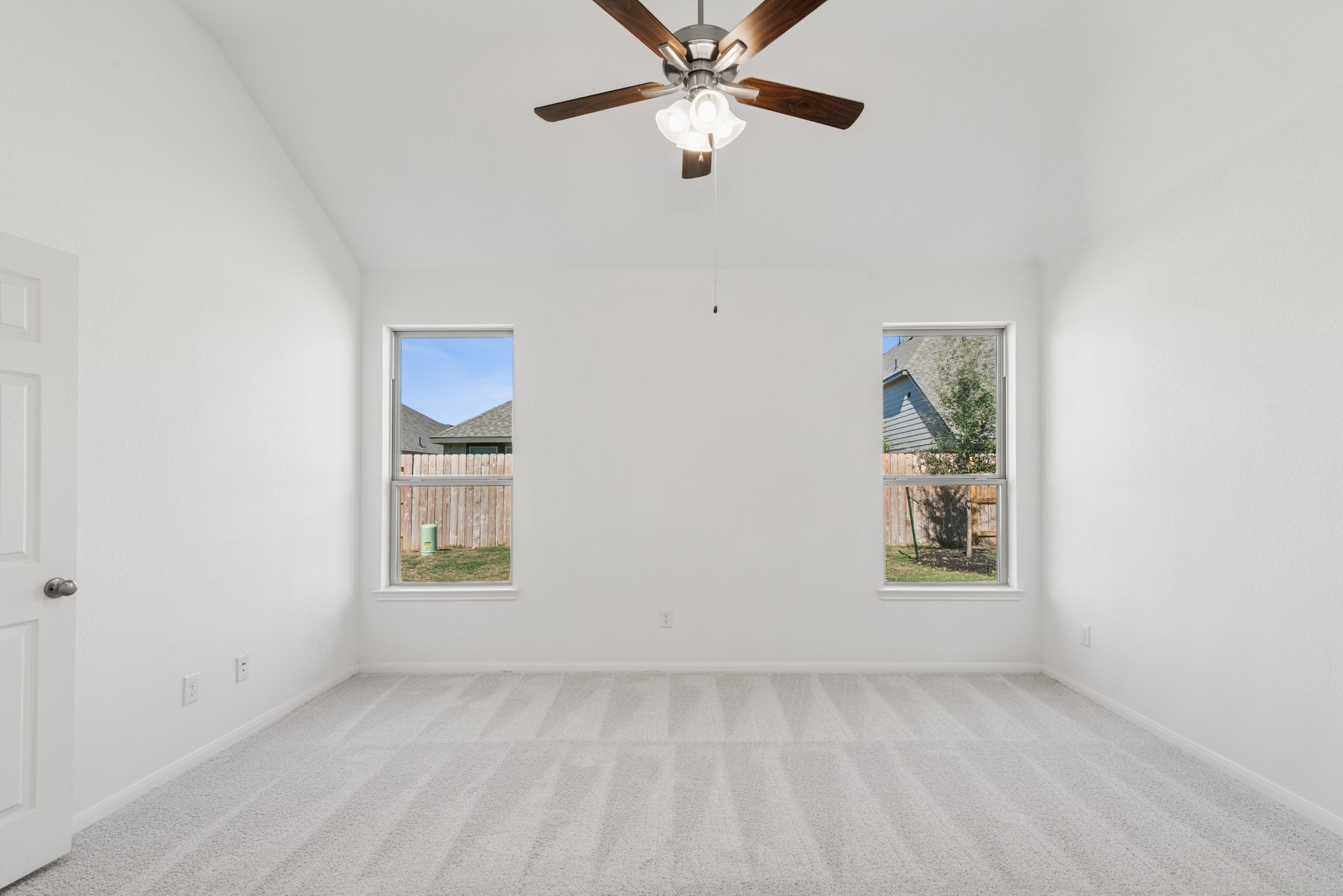 32410 Cedar Elm Drive Property Photo 10