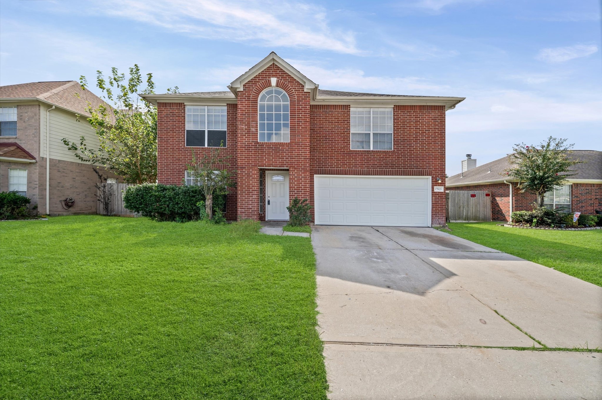 17023 Great Glen Drive Property Photo 1