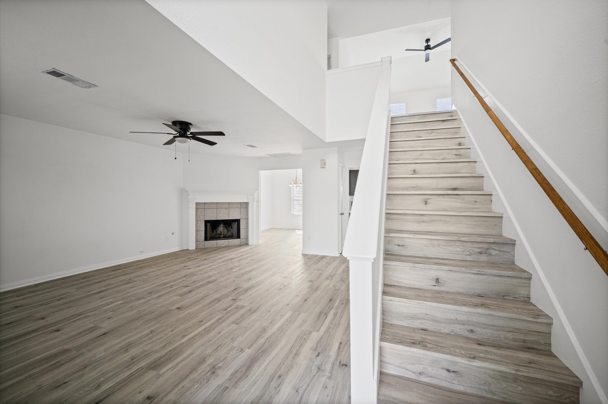 17023 Great Glen Drive Property Photo 10