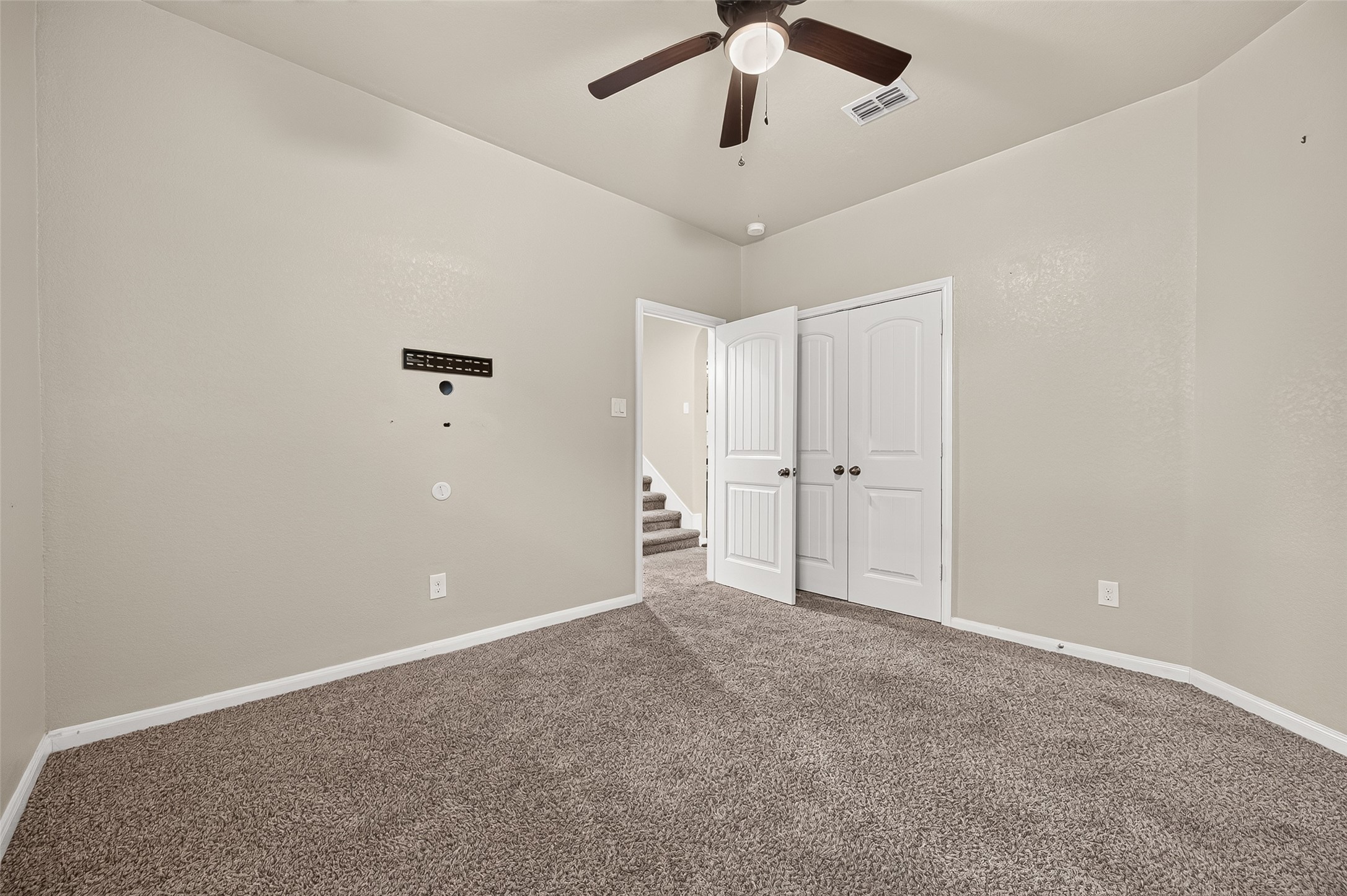 9614 Hideaway Green Drive Property Photo 36