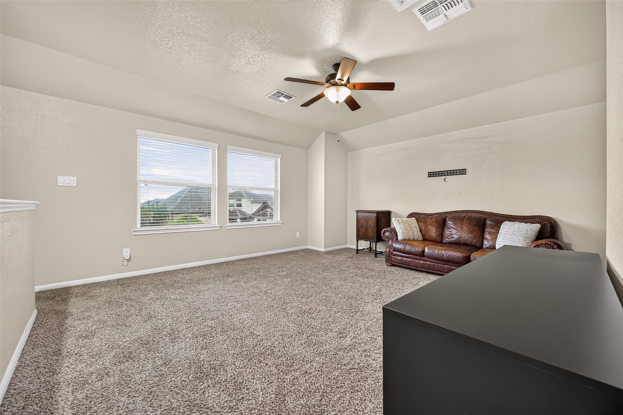 9614 Hideaway Green Drive Property Photo 37