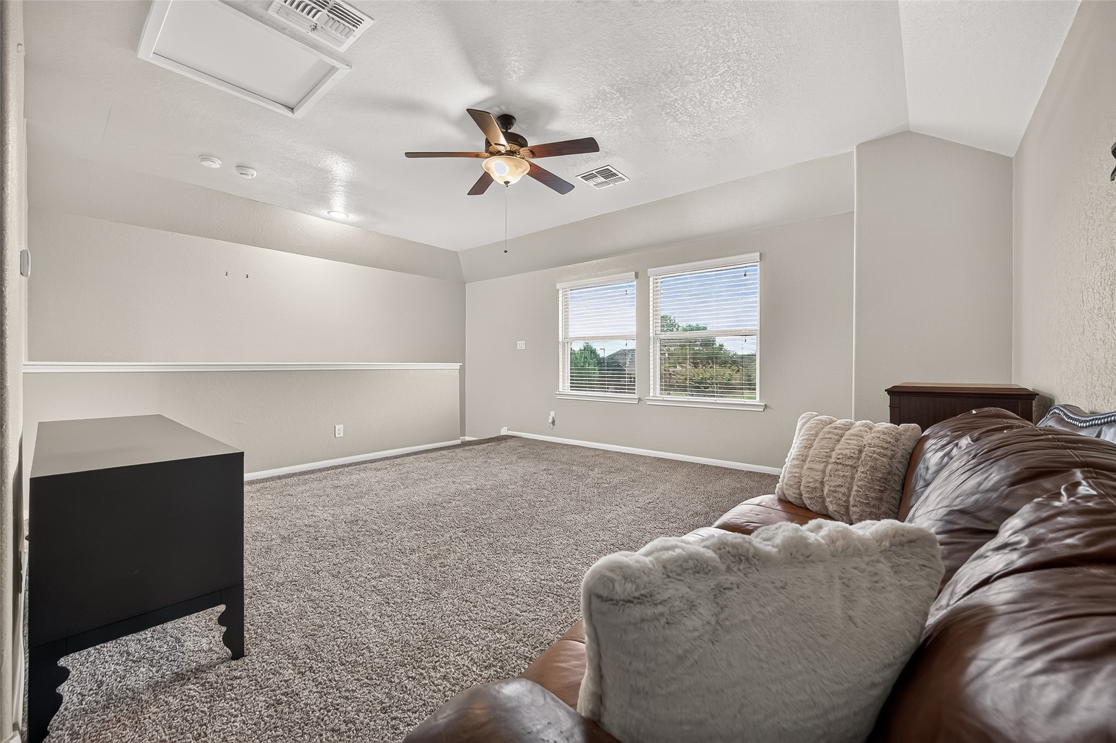 9614 Hideaway Green Drive Property Photo 40