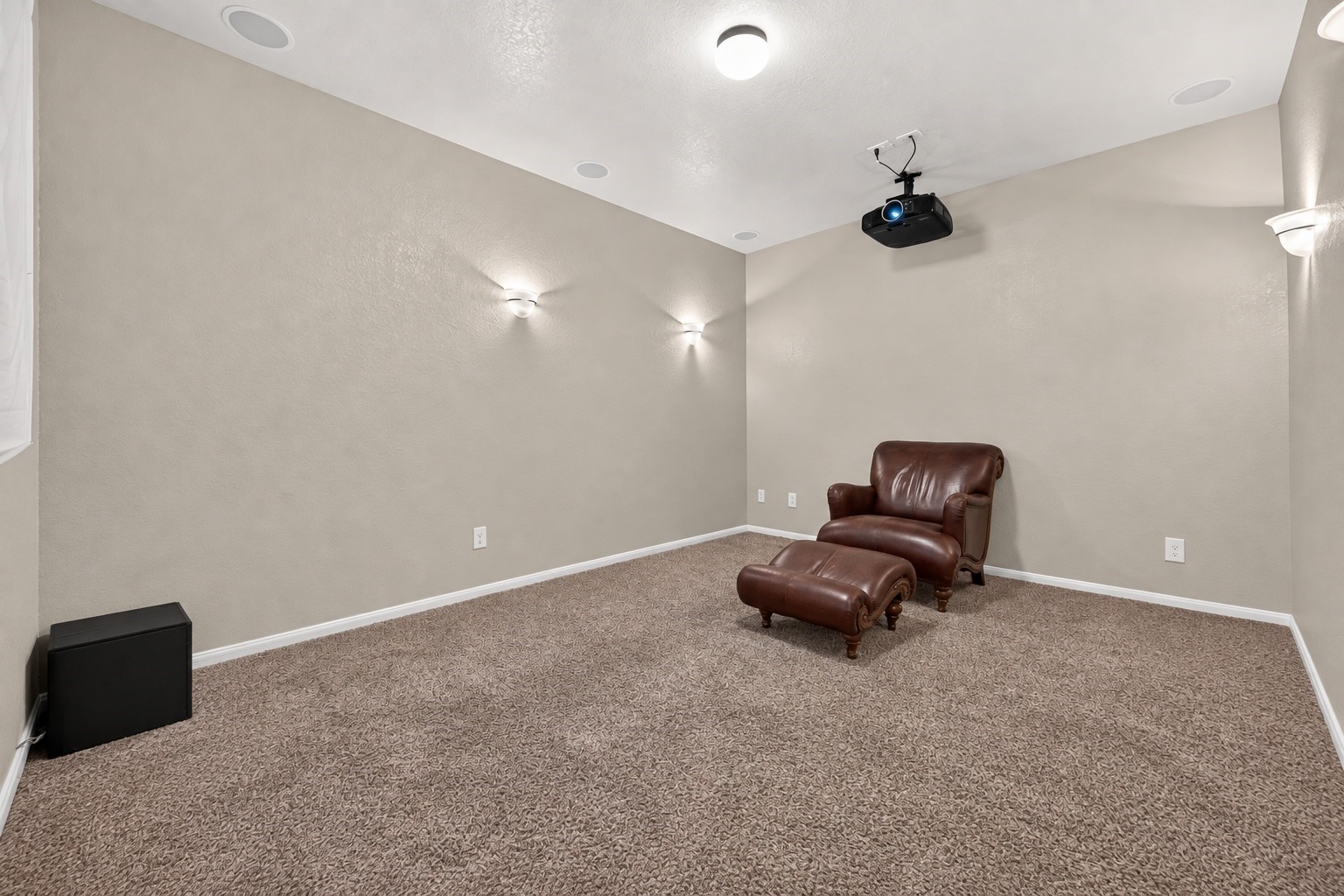 9614 Hideaway Green Drive Property Photo 43