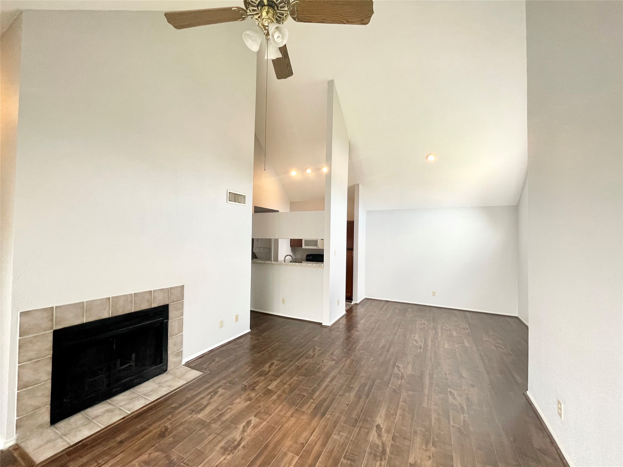 14550 Fonmeadow Drive 806 Property Photo 3