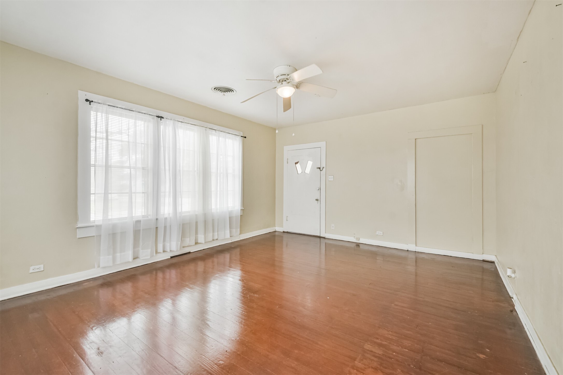 508 Texas Street Property Photo 10