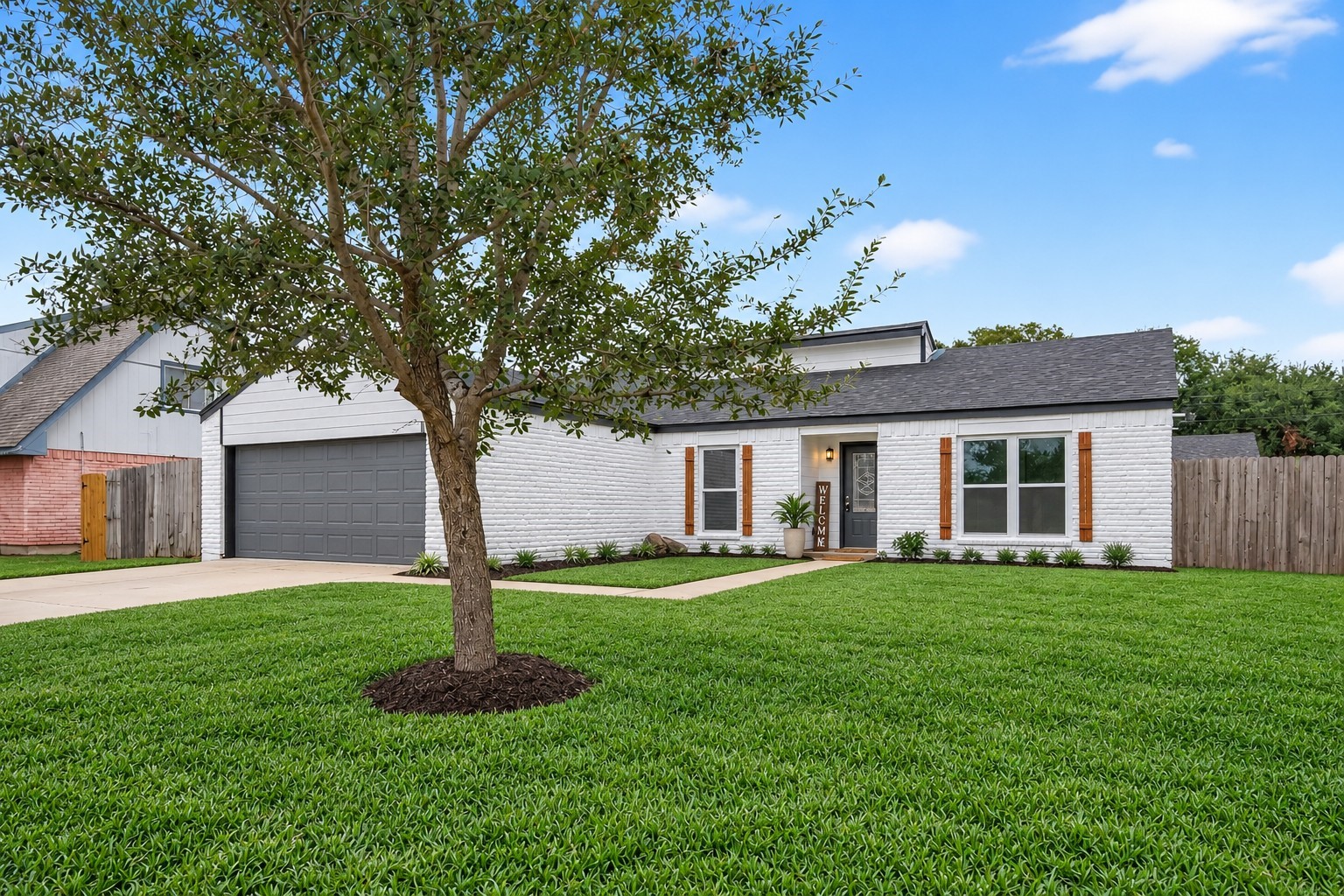 13110 Naples Lane Property Photo 3