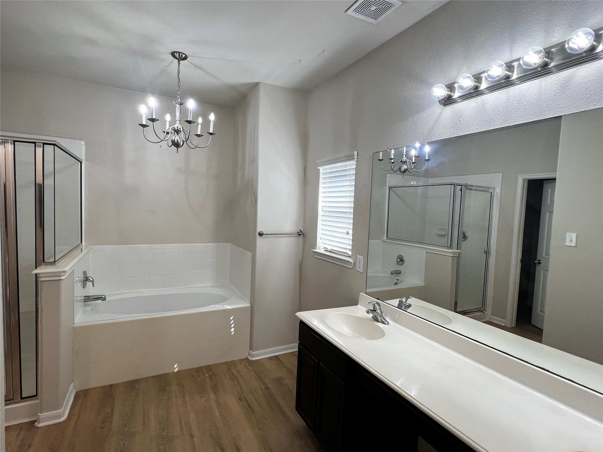 10621 Sunflower Drive Property Photo 11