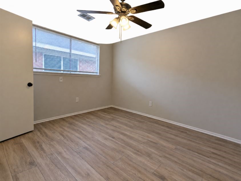 12035 Barrett Brae Drive Property Photo 24
